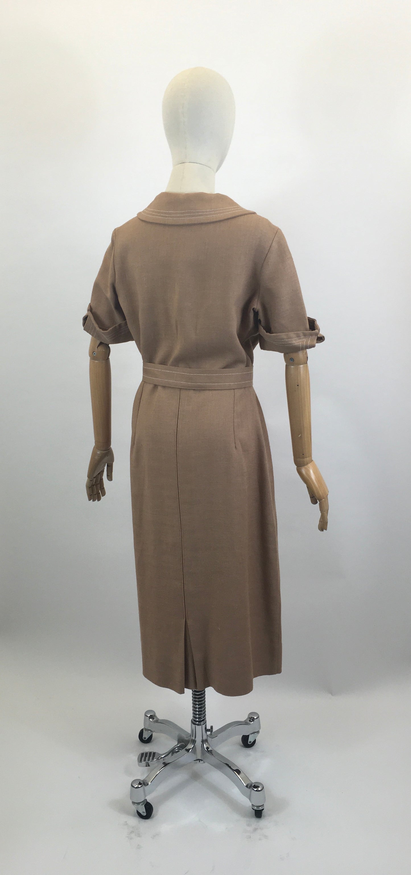 Original CC41  1940's Fabulous Moygashel Linen Dress - Soft Caramel