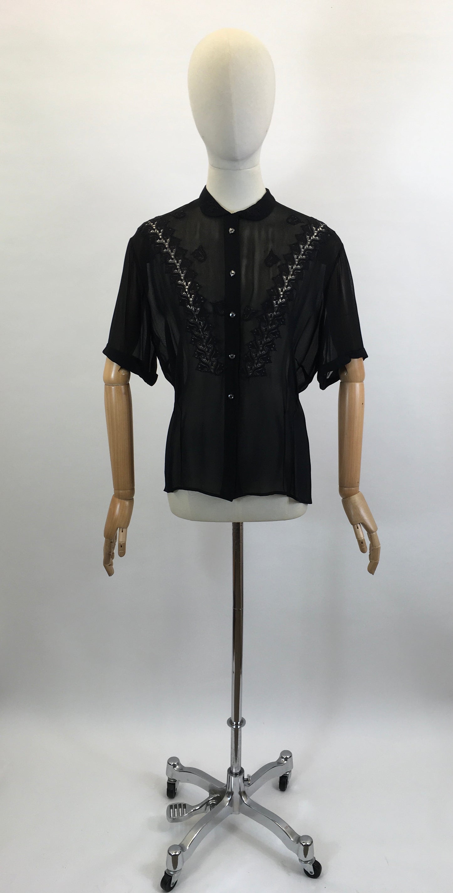 Original 1940’s Blouse - in Black