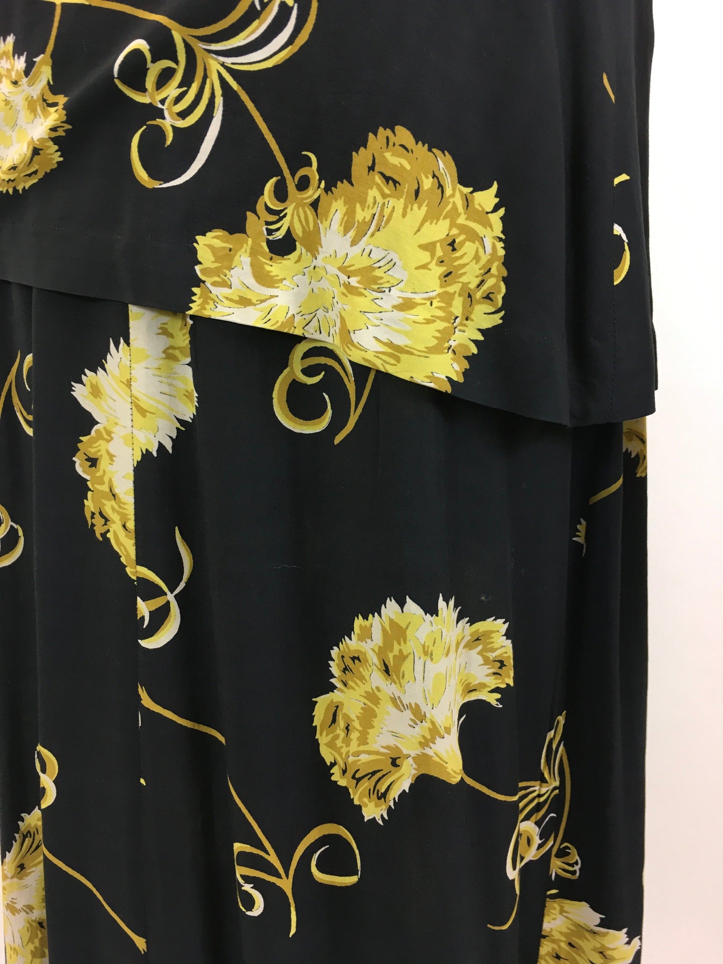 Original 1940's Stunning Floral Rayon dress in tonal golds and stencilled black