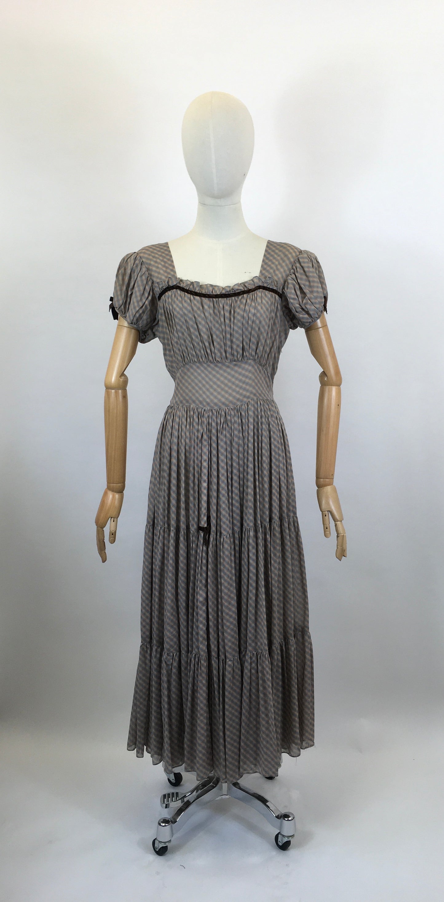 Original 1940’s Fabulous Striped Dress - Faint coloured stripes