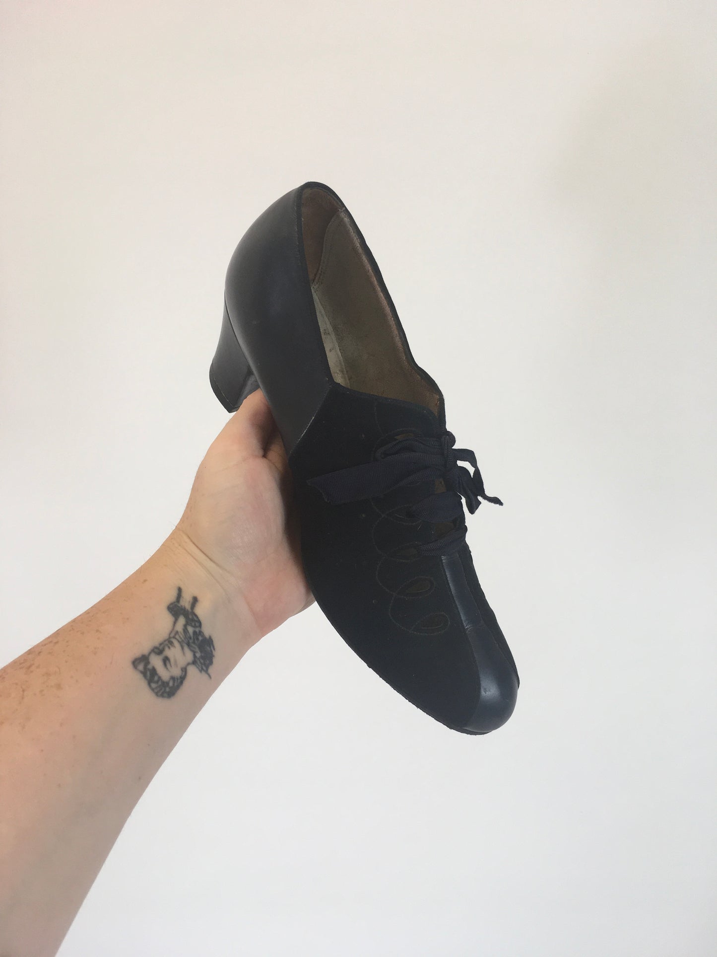 Original CC41 40’s Spectacular Lace up Shoes - Navy Suede & Leather