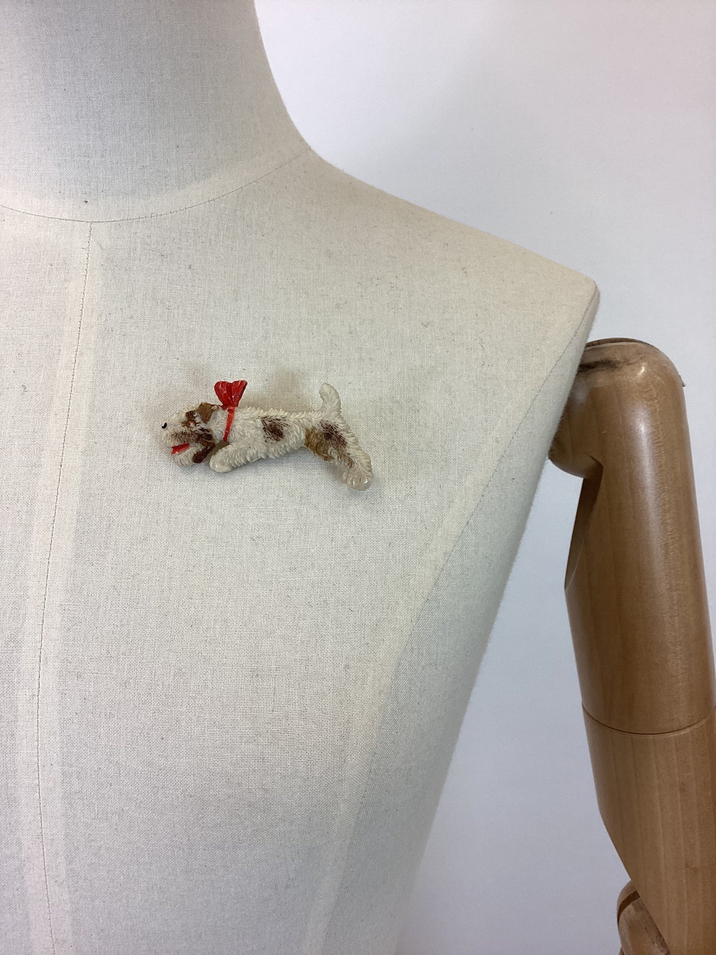 Original 40’s Celluloid doggie brooch