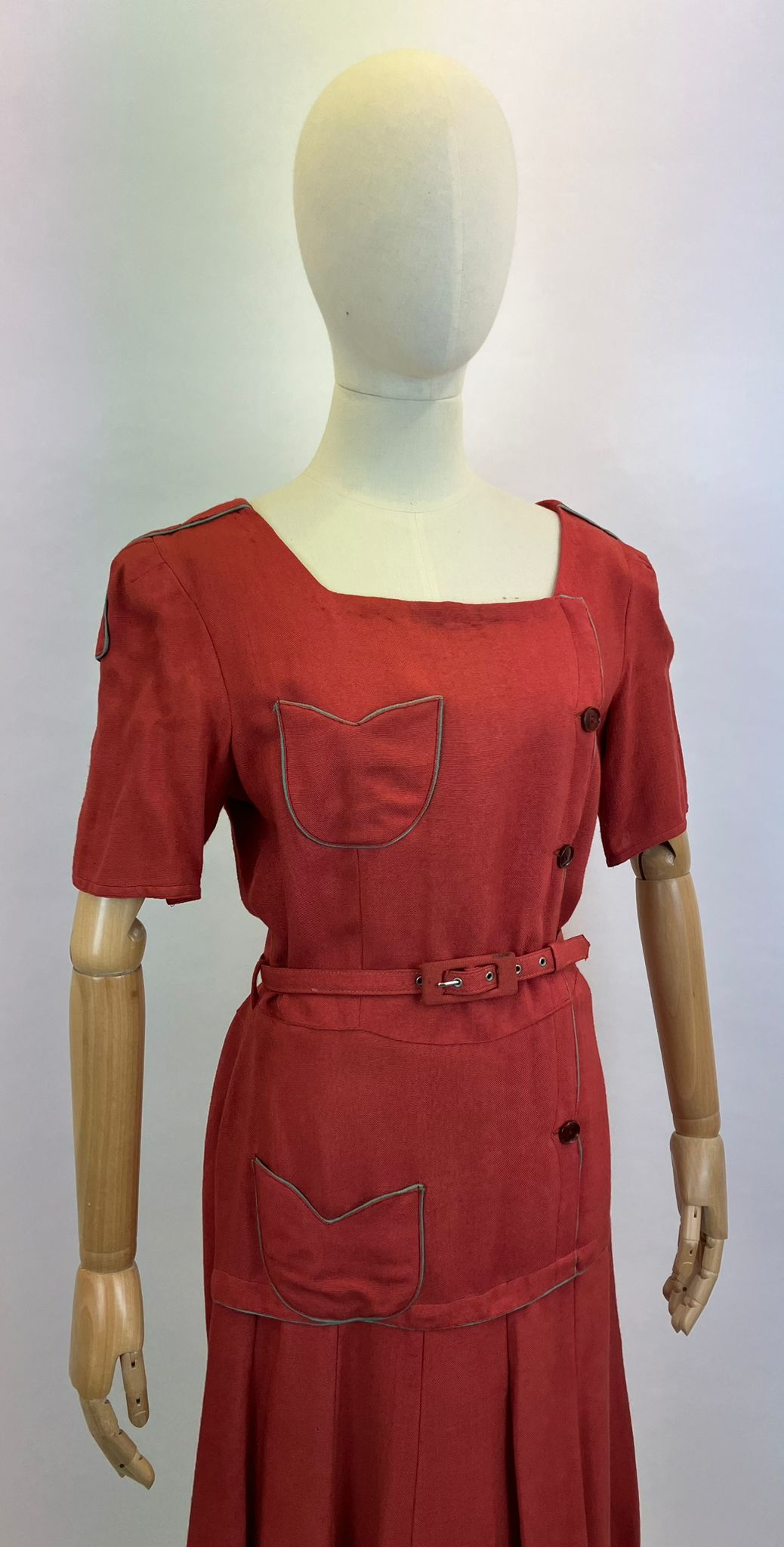 Original 1940’s CC41 Moygashel Fabulous 2 tone dress - Rust and Green