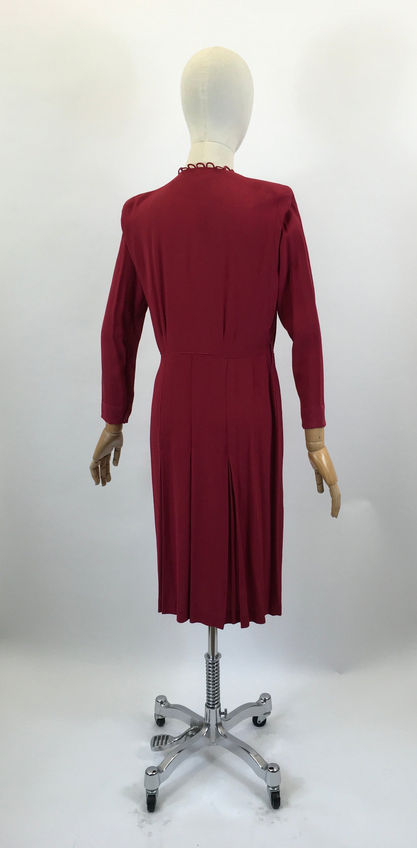 Original Dinner Plate 1940’s Cocktail dress - Wine Red
