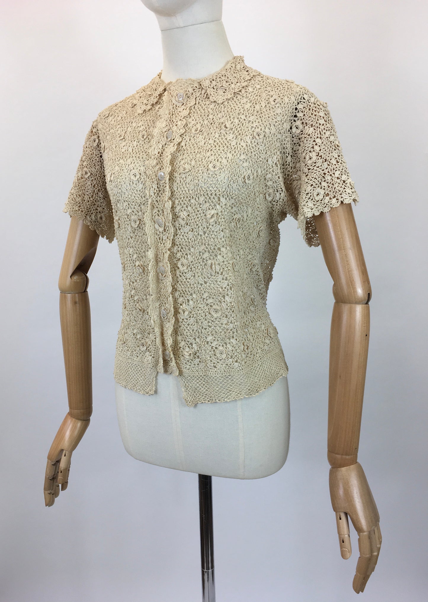 Original 30’s Crochet Blouse - in Cream