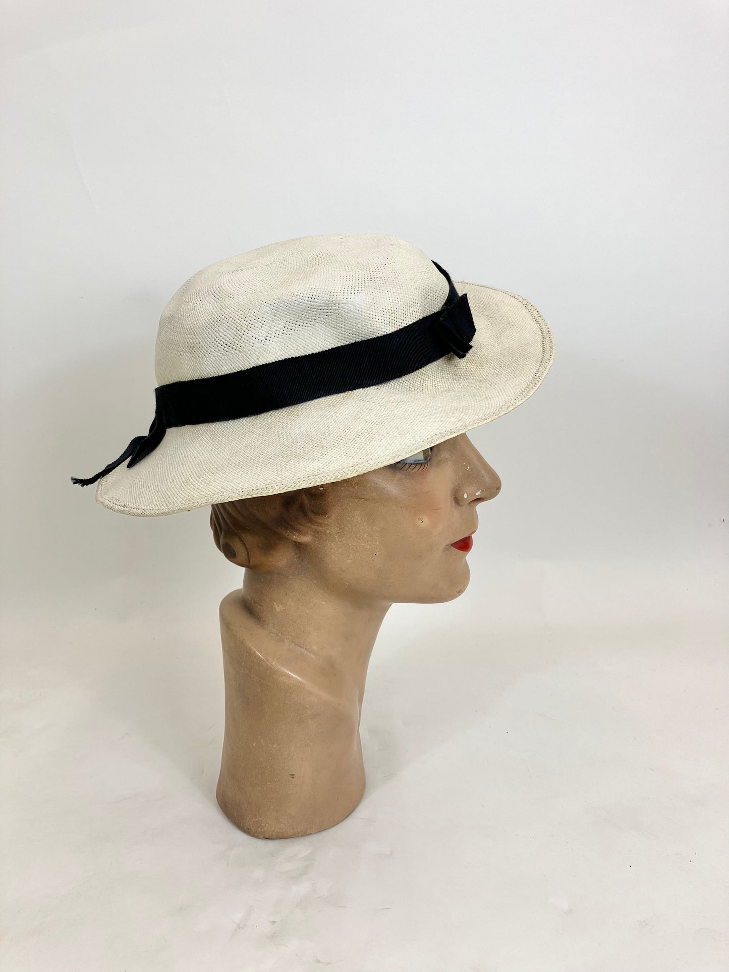 Original 1930’s Amazing Natural Straw Hat - Linen