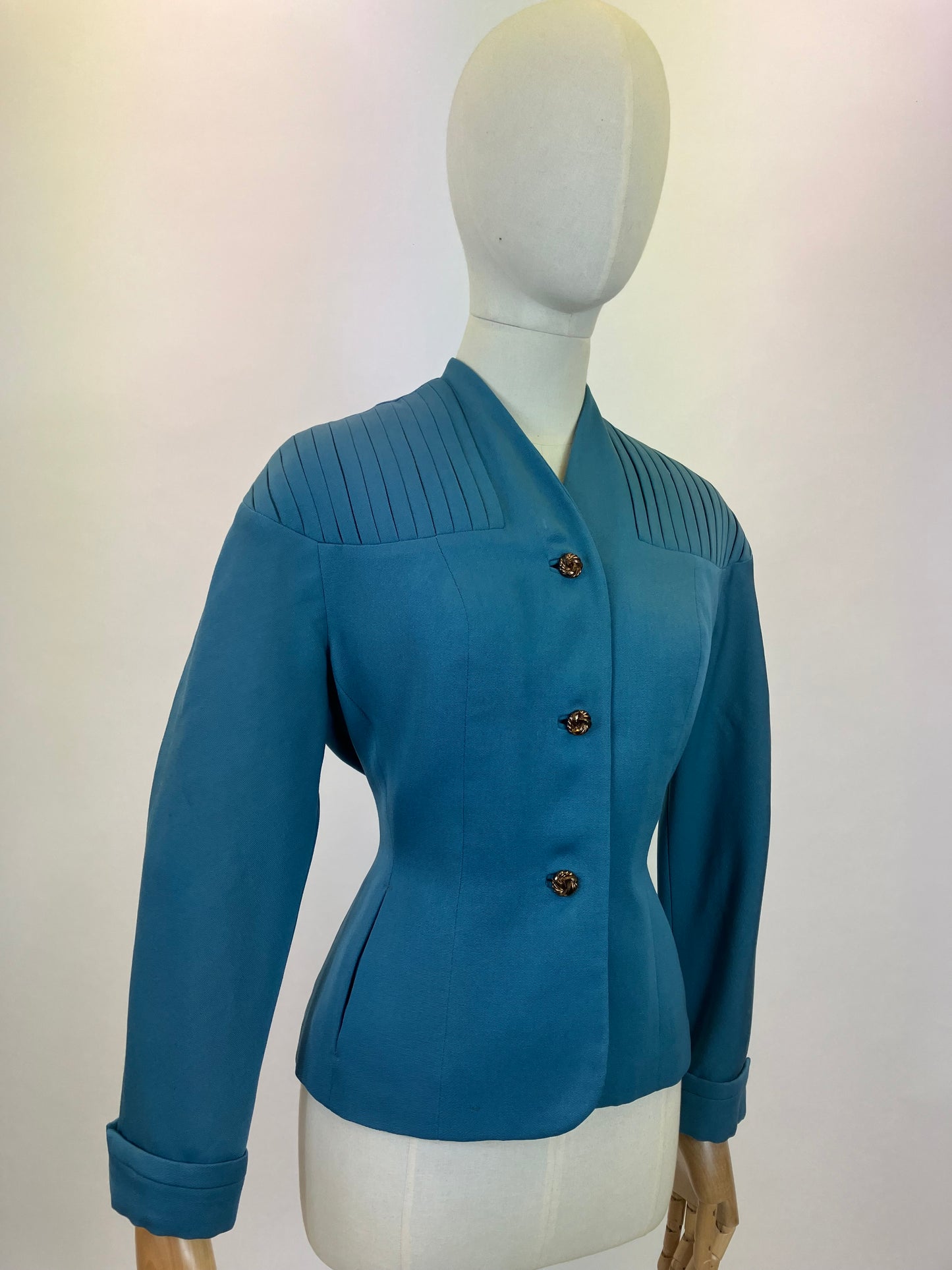 Original Late 1940's beautiful 'new look' era jacket - in Teal