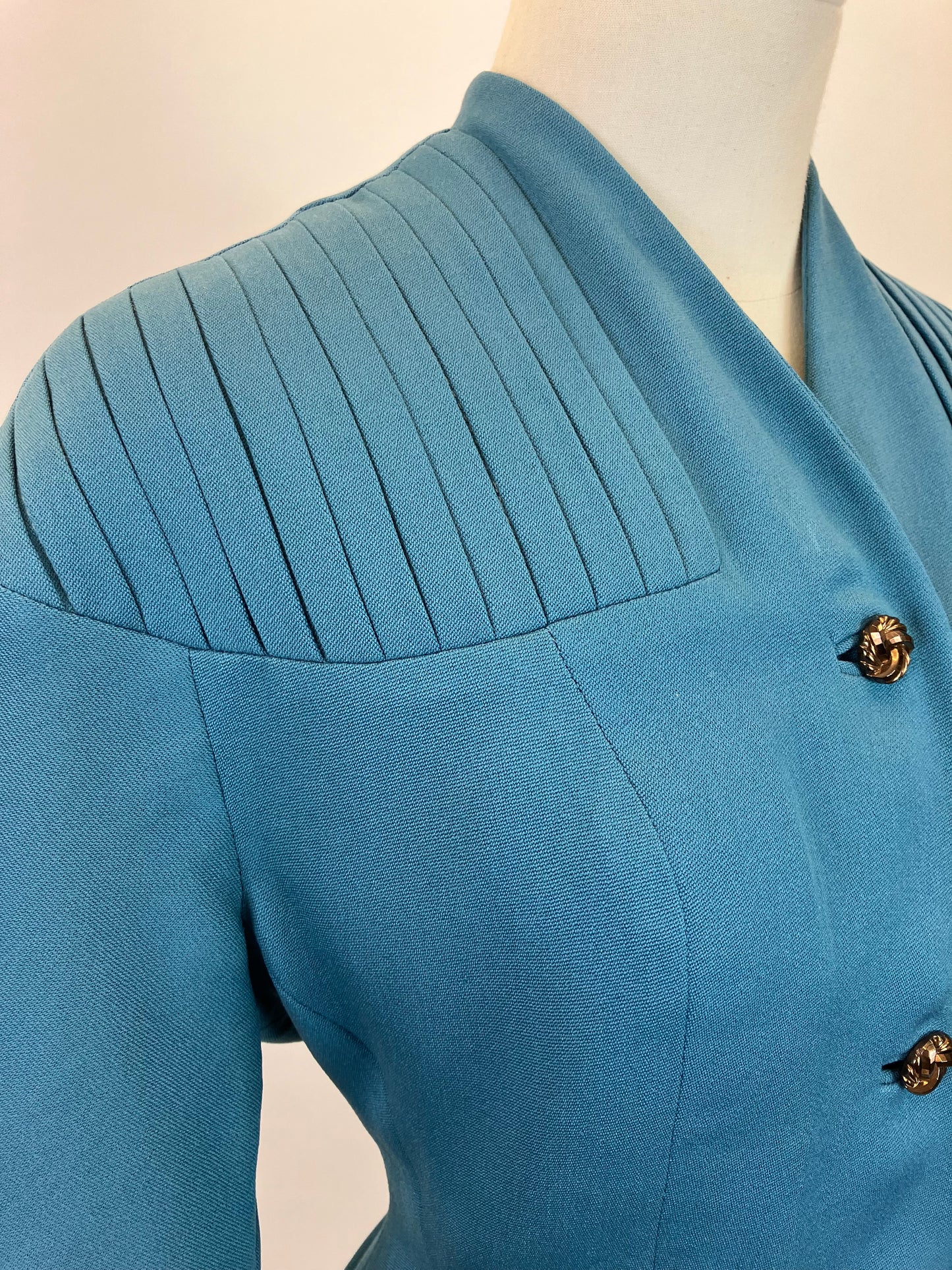 Original Late 1940's beautiful 'new look' era jacket - in Teal