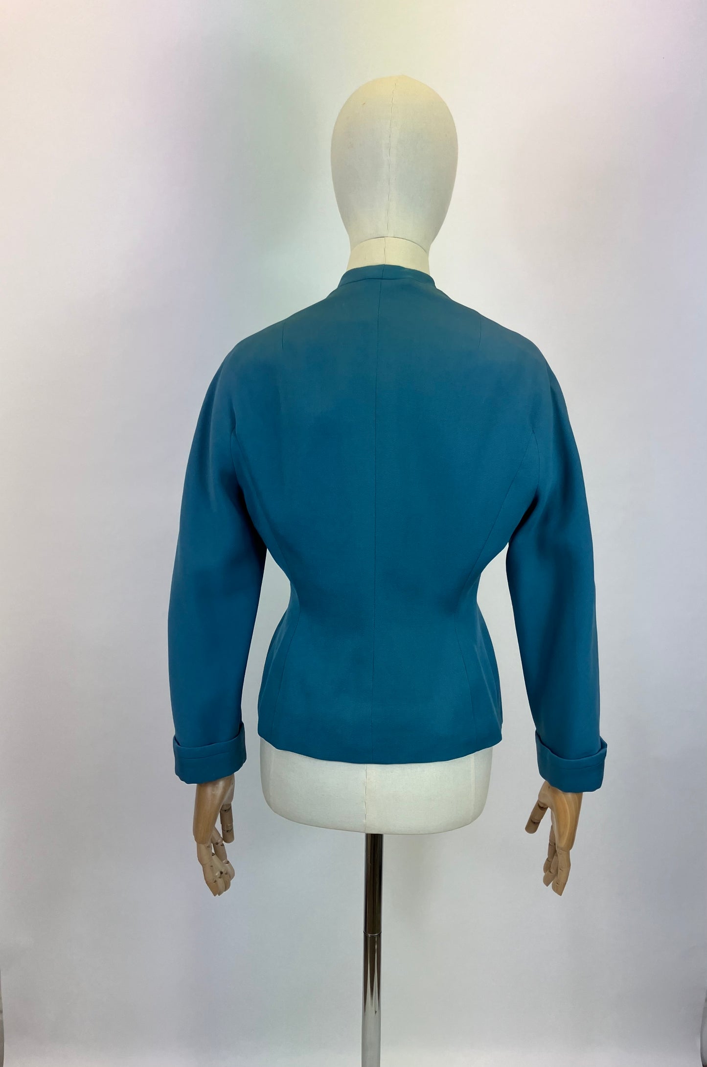 Original Late 1940's beautiful 'new look' era jacket - in Teal