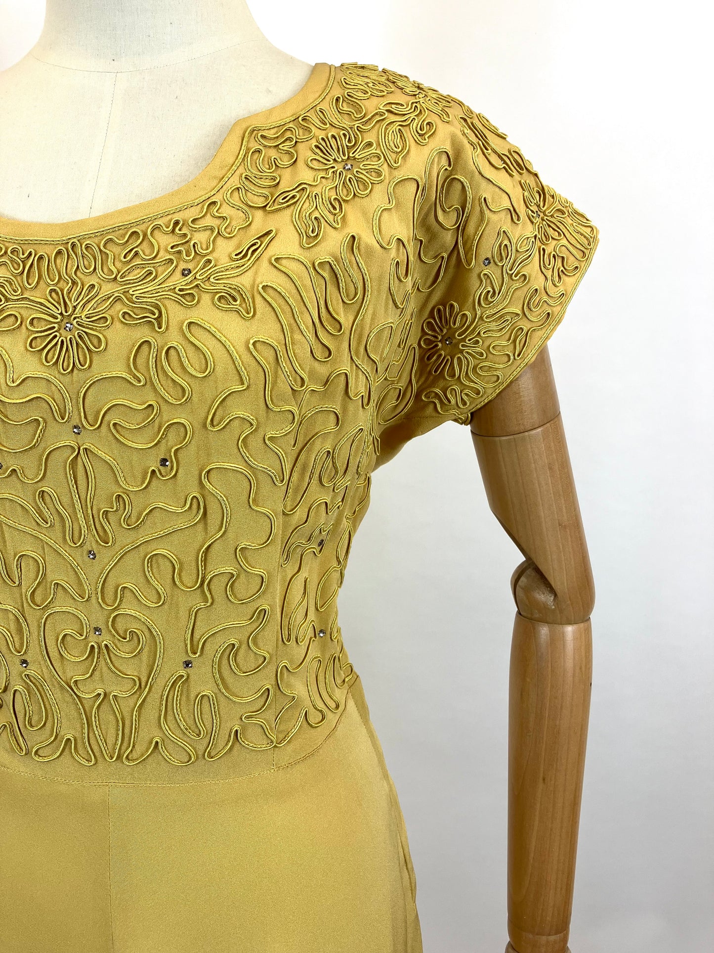 Original 1940’s Du Barry Fabulous Evening Gown in Soft Mustard