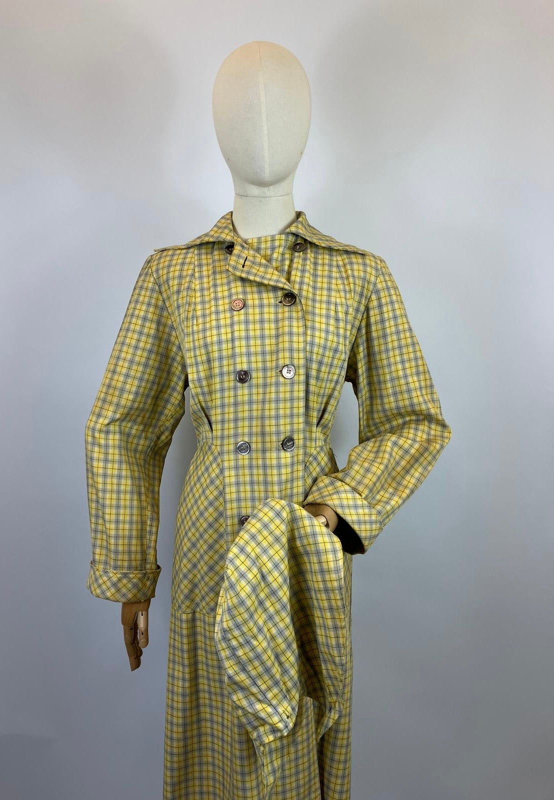 Original 1940’s RARE Hooded Rain Mac - Yellow and Grey plaid