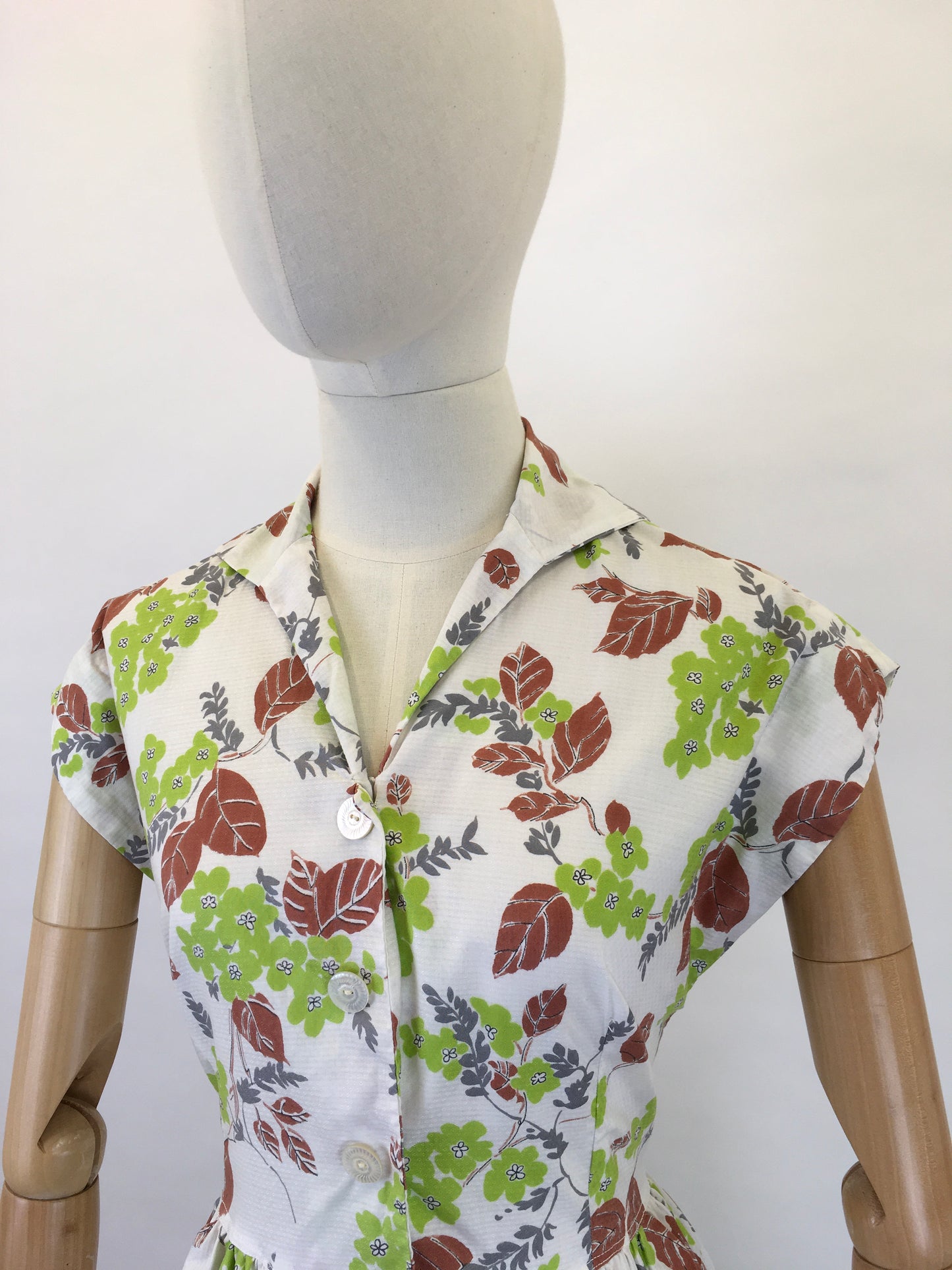 Original 1950s Crisp Cotton Day Dress - In Autumnal Shades of Warm Browns, Soft Greys and Bright Olive Green