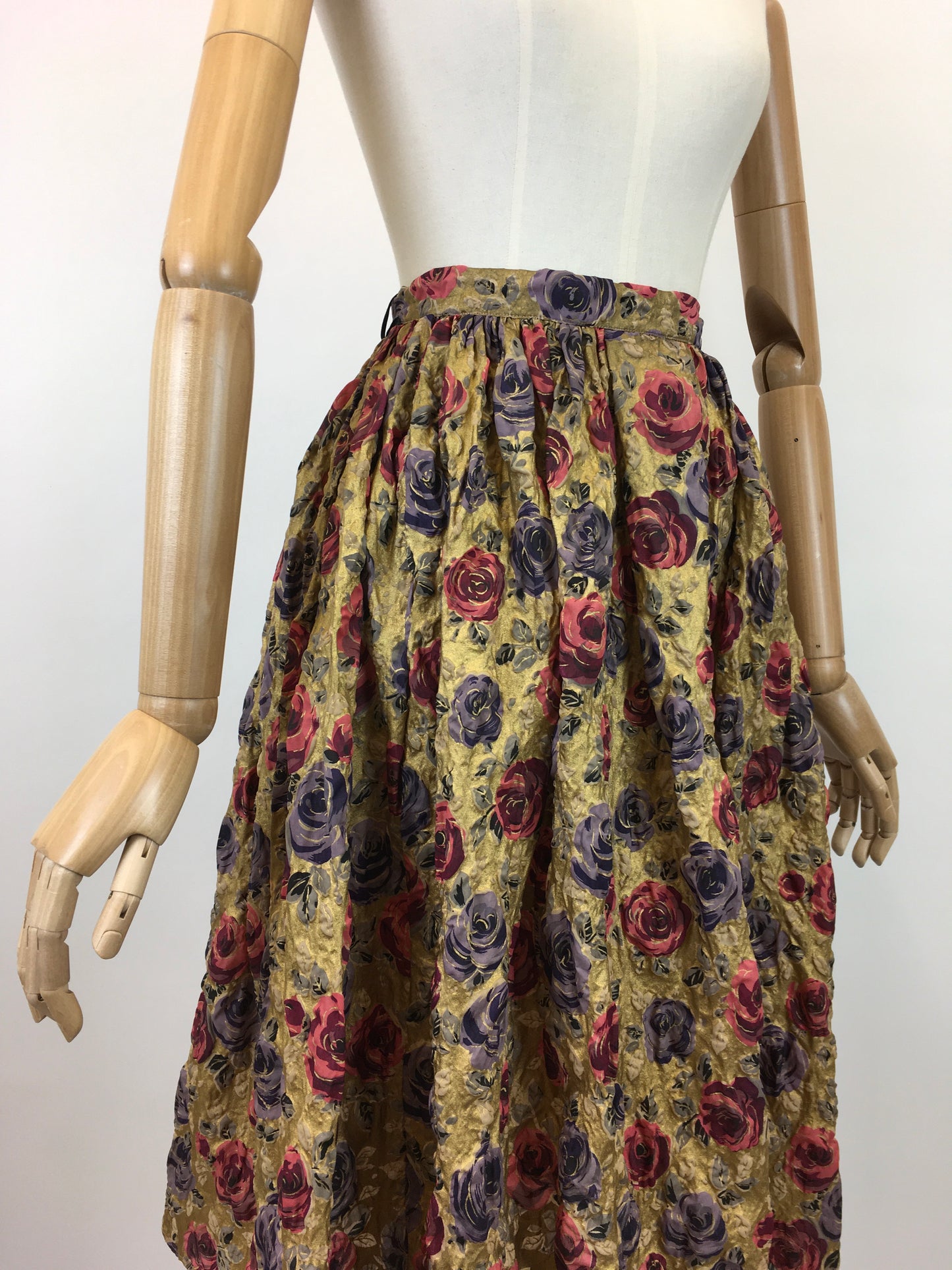 Original 1950’s FABULOUS ‘ Jayne Colton ltd ‘ Skirt - In Rich Gold, Warm Berries & Purples