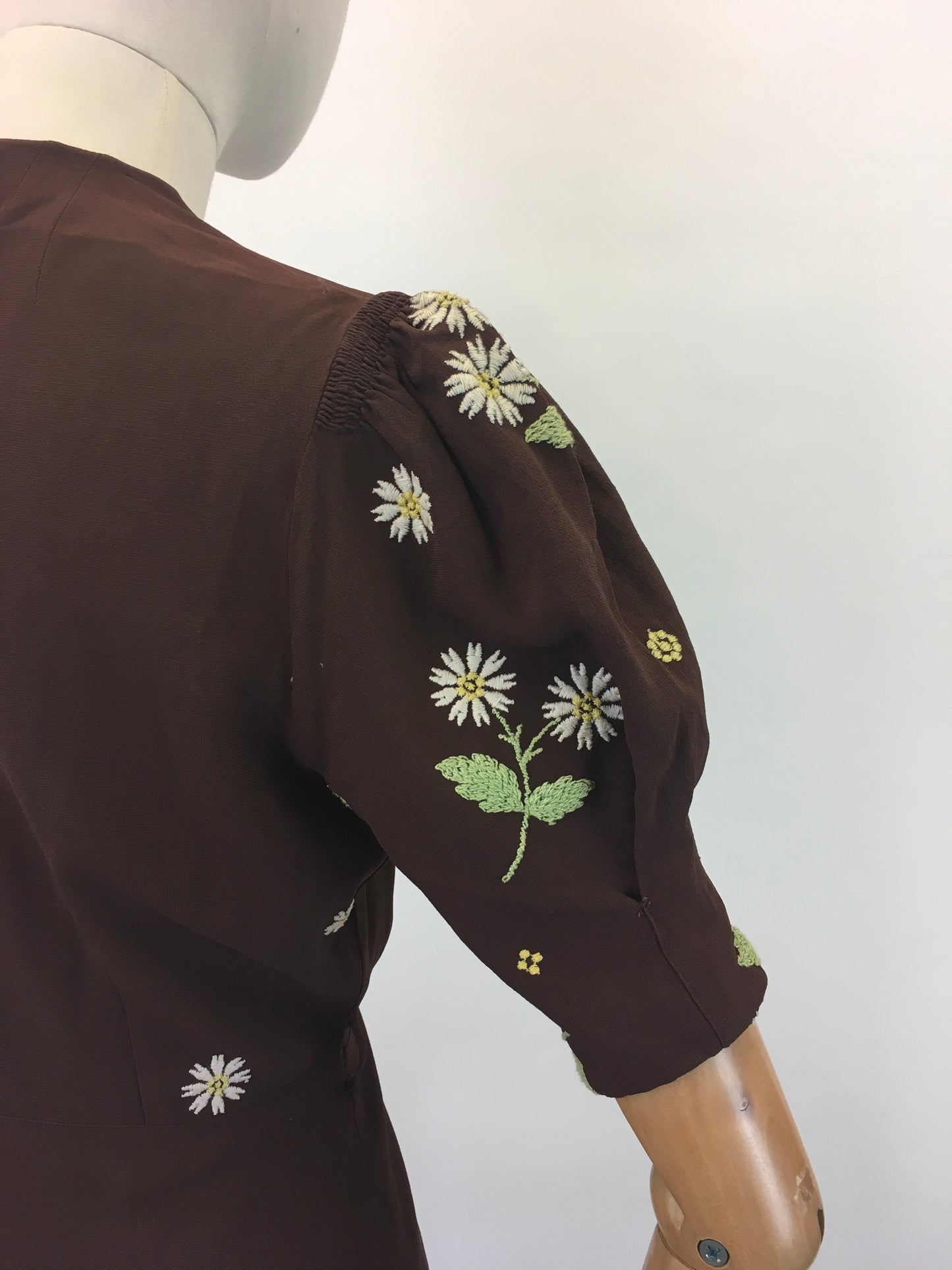 Original Sensational Late 1930's Early 1940's ' Princess Frocks' Dress - In Warm Brown & Embroidery In Yellow & Green