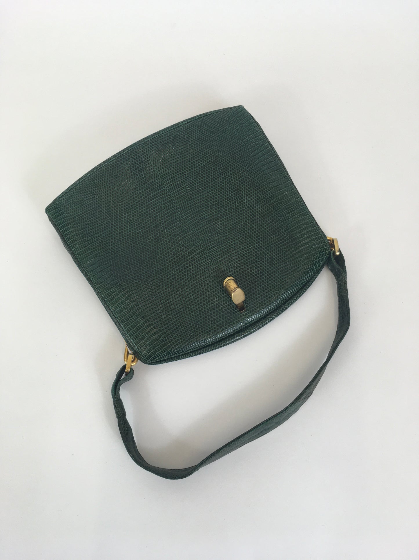 Original 1930’s Green Skin Handbag - In A Fabulous Art Deco Shape