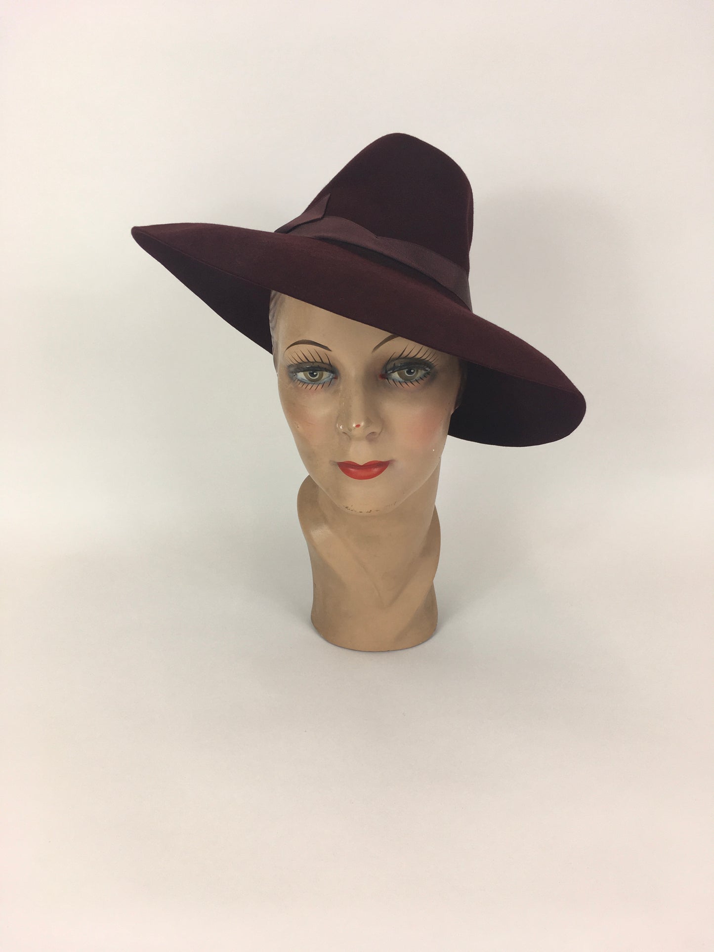 Original 1940’s SENSATIONAL Deep Wine Brimmed Fedora - With Grosgrain Ribbon Banding