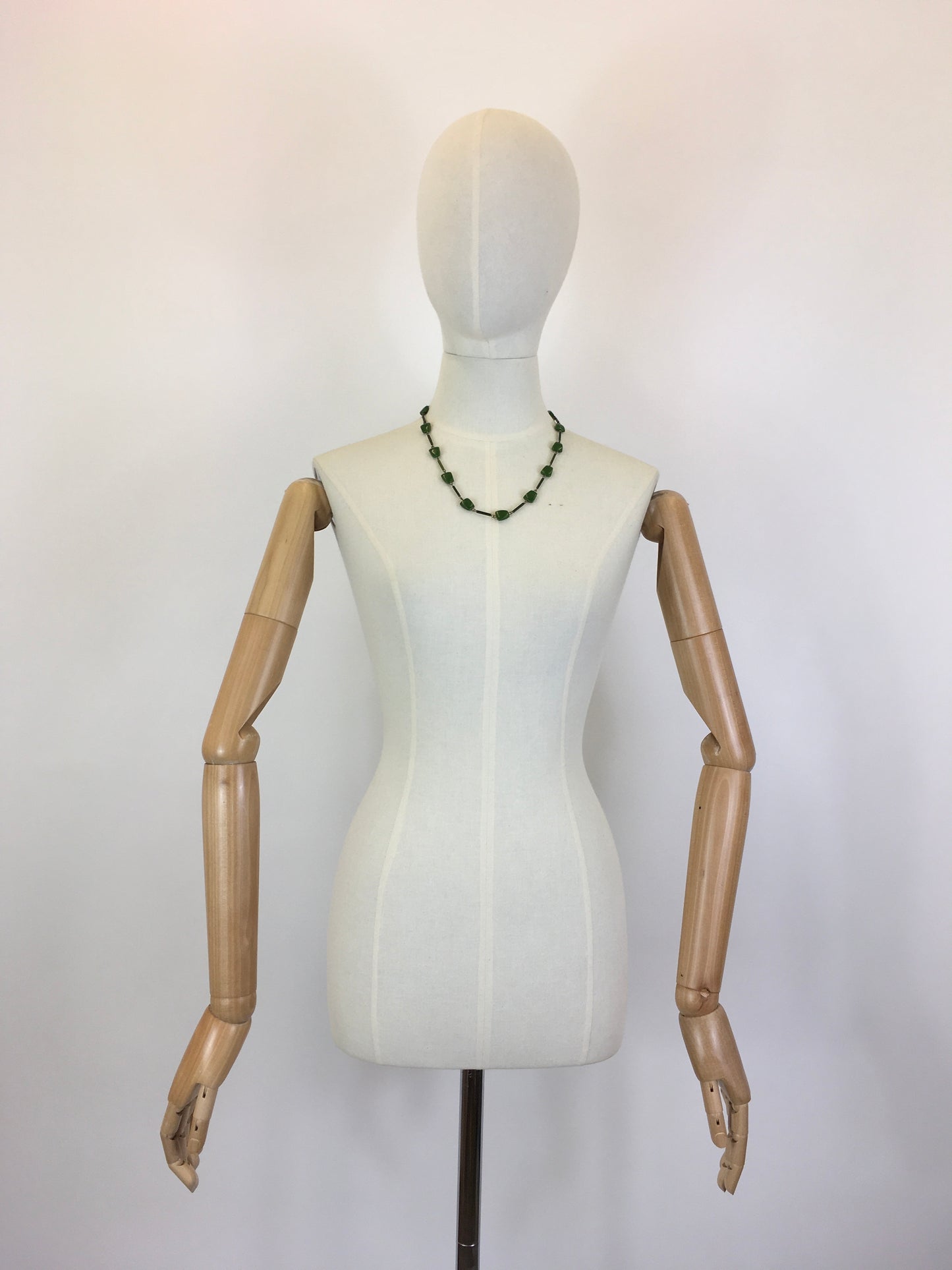 Original 1930’s Glass Beaded Necklace - In A Dark Forest Green