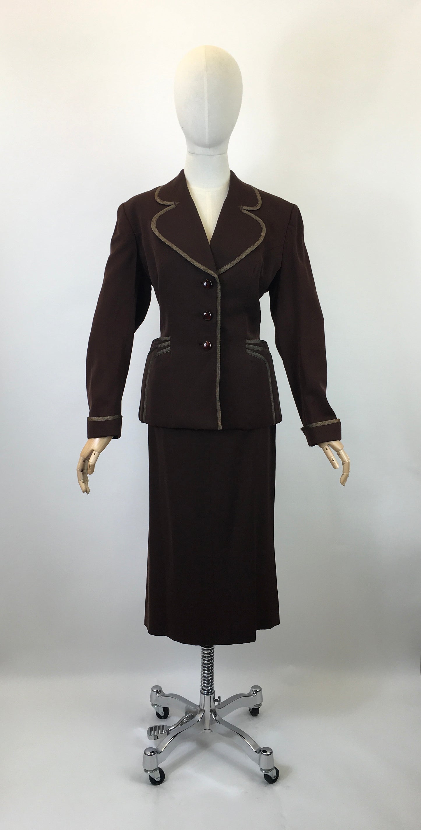 Original Sensational 1940’s American 2pc Suit by ‘ Betty Hill, California’ - In Rich Chocolate Brown with Stunning Details
