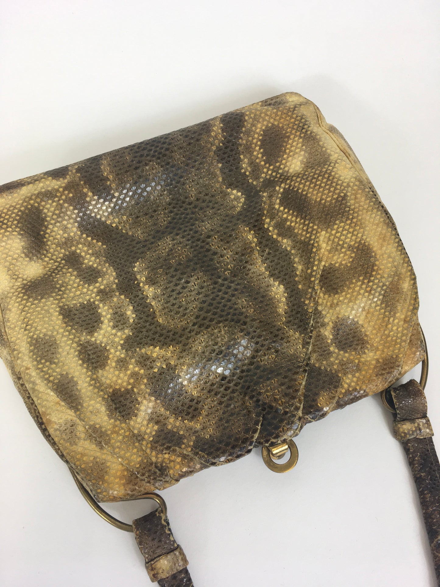 Original 1930’s Exquisite Skin Handbag - With a Lovely Clasp Detailing & Single Handle