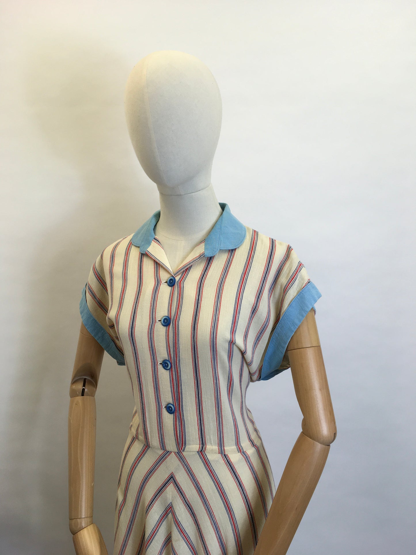 Original 1940’s Striped Day Dress - Lovely Cheesecloth fabric in Patriotic Colour Palette