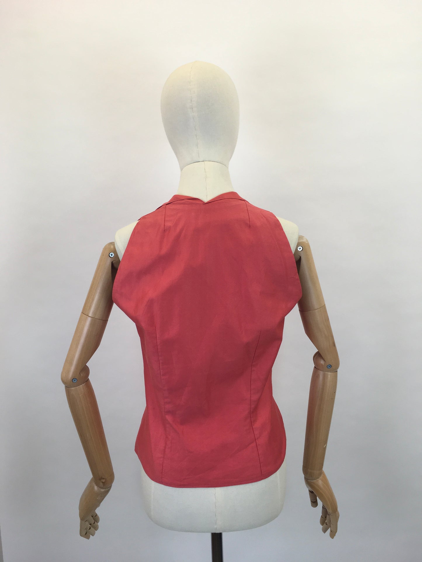 Original 1950s Deep Coral Cotton Blouse - In a Classic 50’s Silhouette
