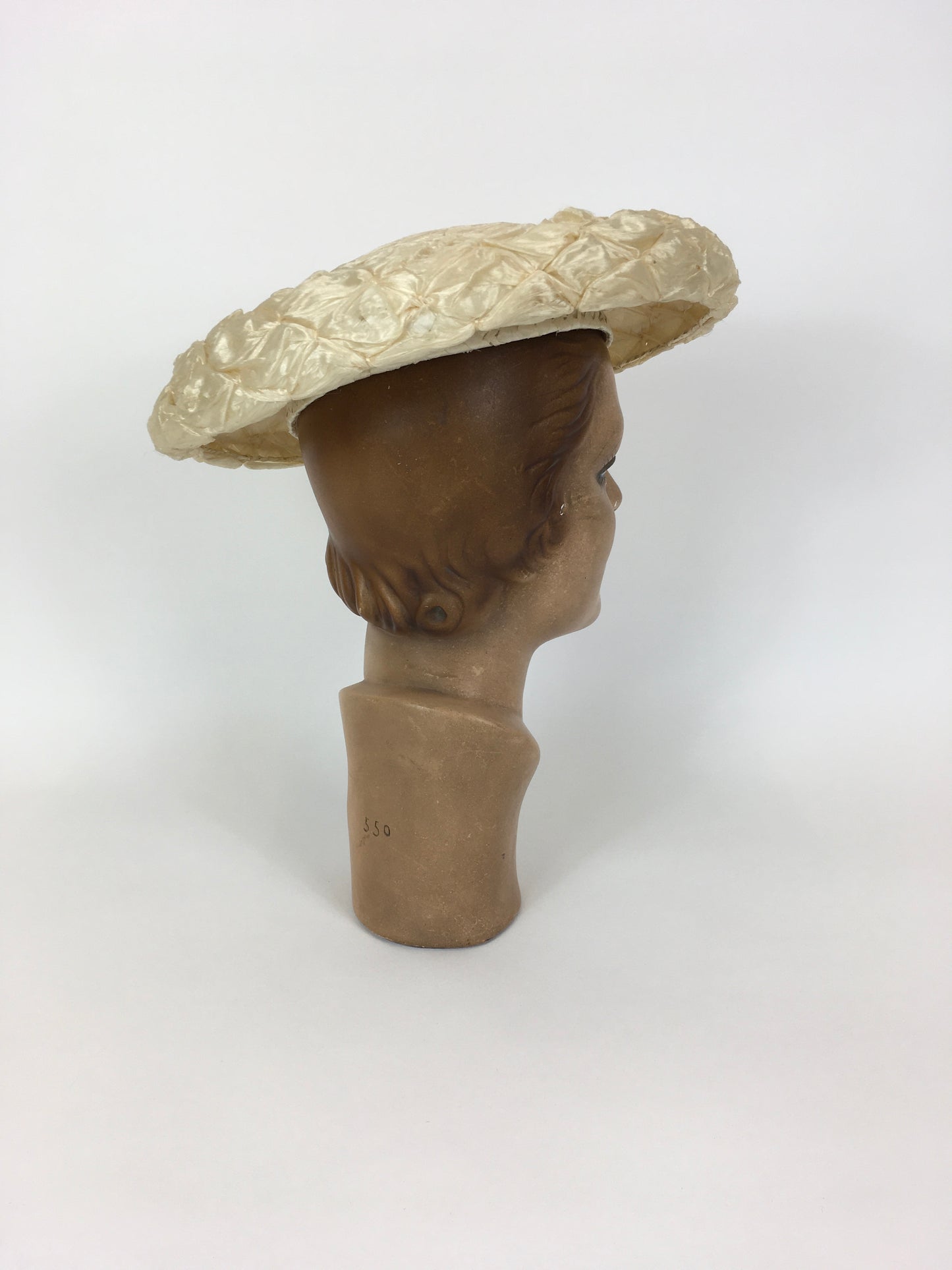 Original 1950’s FABULOUS Soft Cream Raffia Platter Hat - With Structured Inner Band