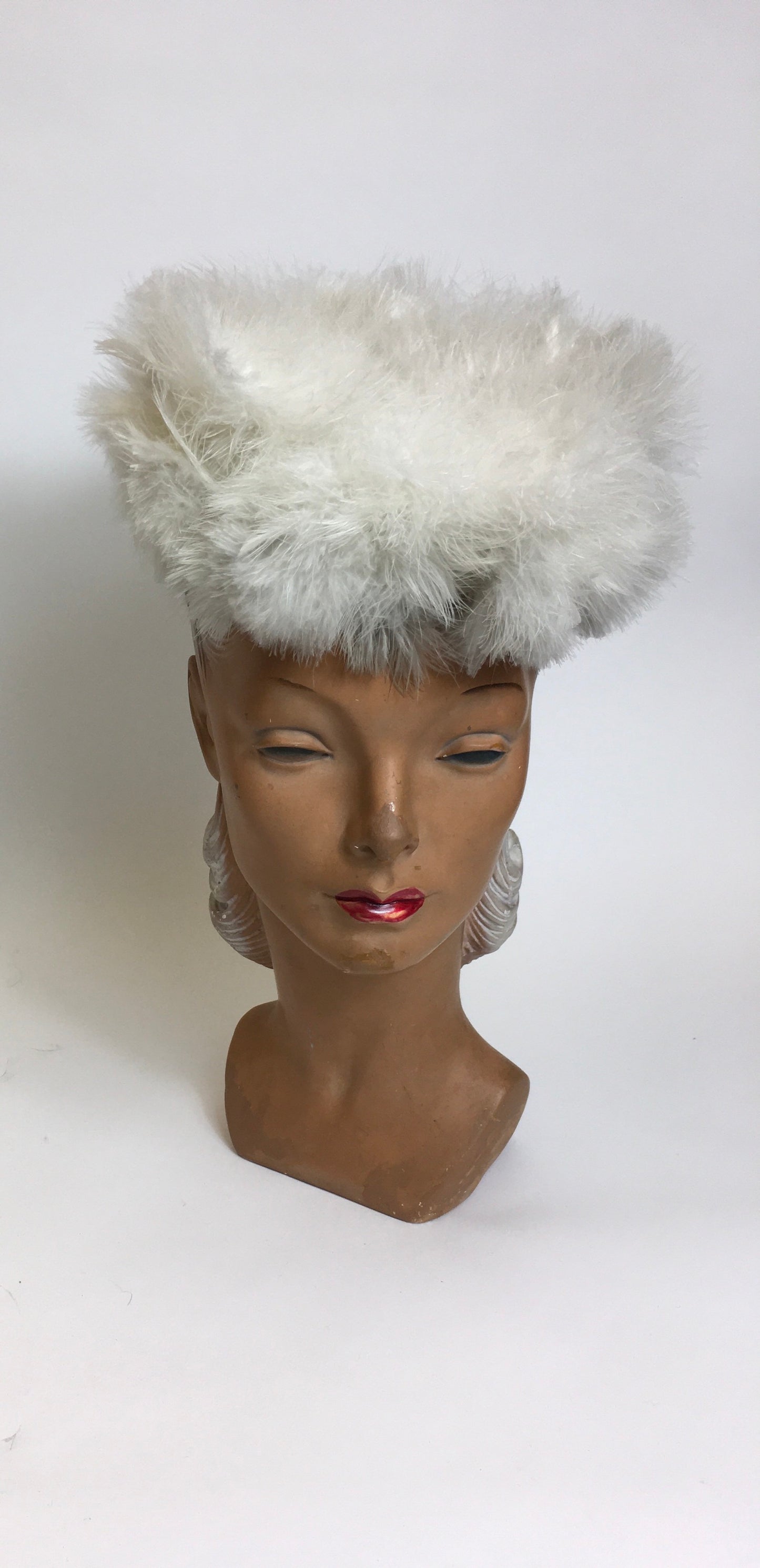 Original 1940’s Marabou Feather Toy Tilt Topper - In A beautiful powdery dove grey