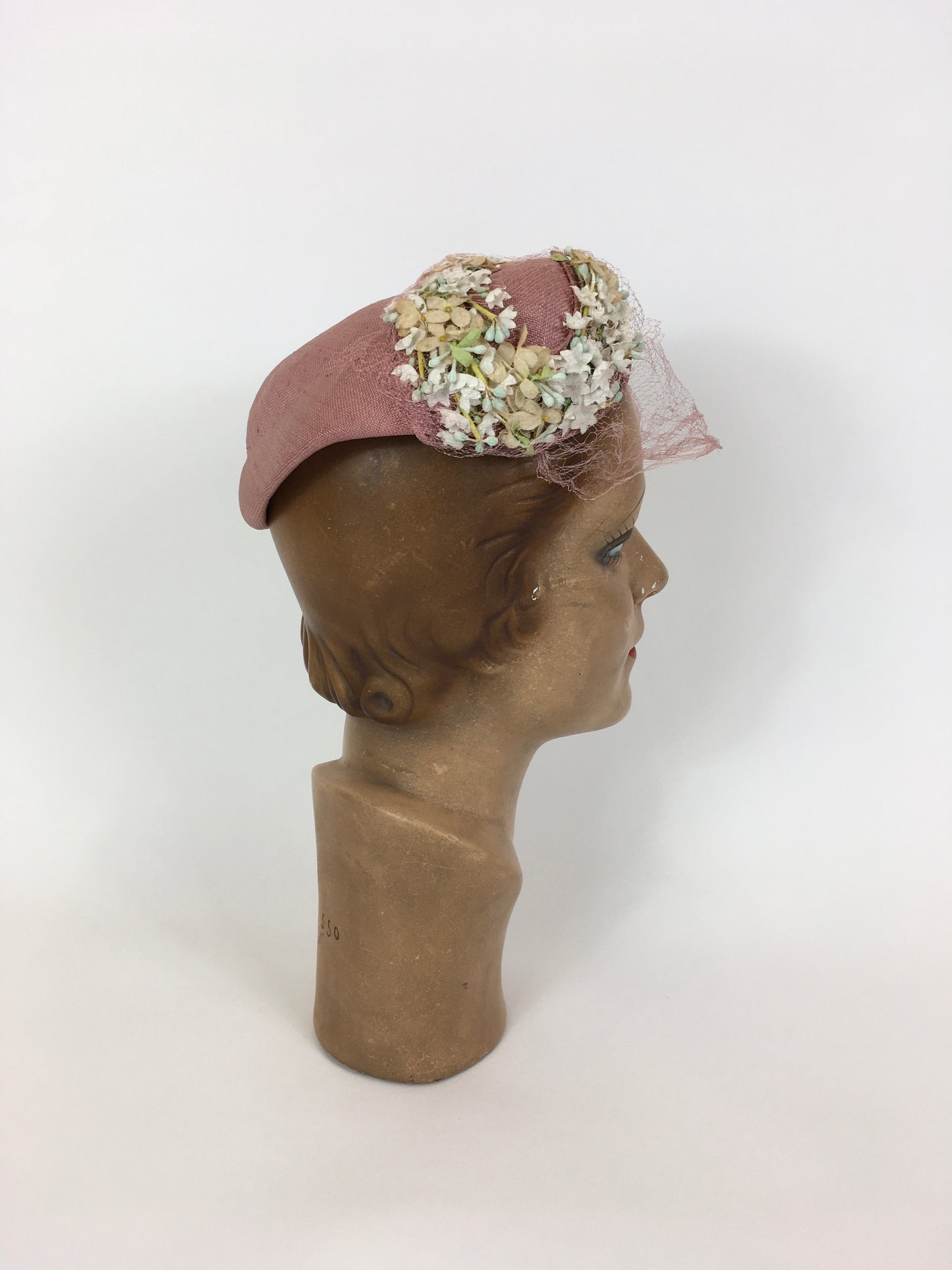 Original 1940’s Darling Powdered Rose Pink Hat - With Veiling and Beautiful Millinery Flower Embellishments