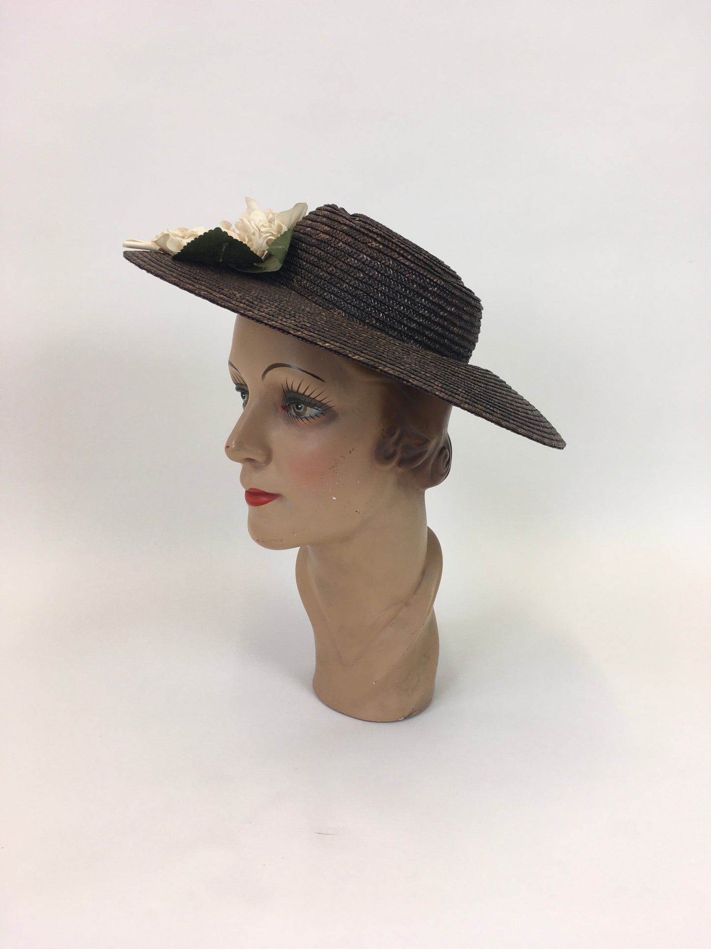 Original Late 1930's Early 1940's Fabulous Brown Straw Hat - With Delicate Cream Floral Millinery