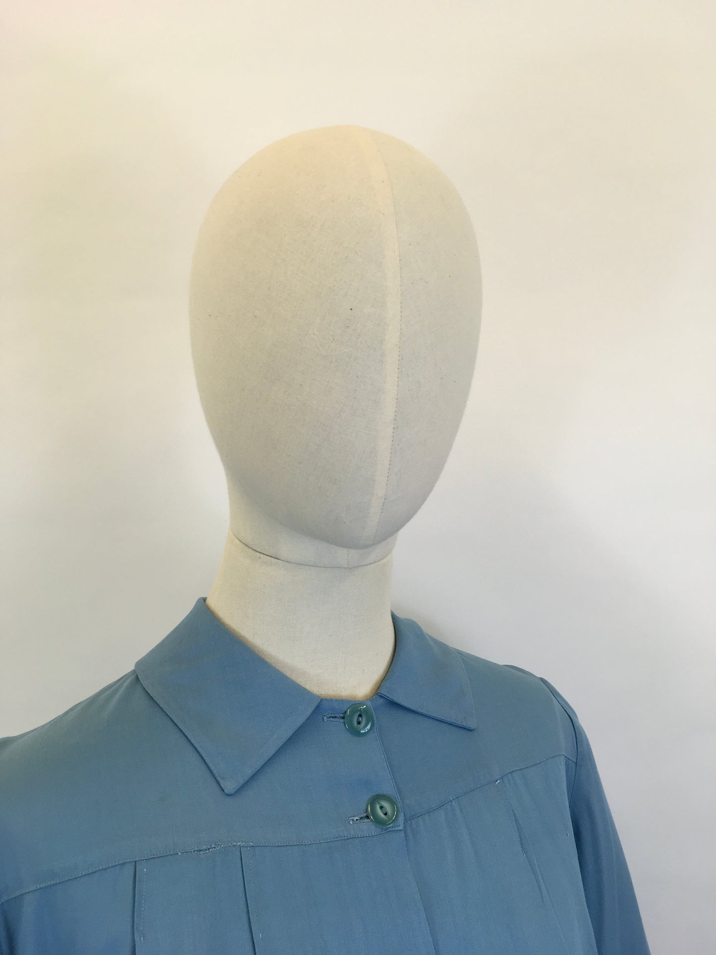 Original 1940’s Beautiful Blue Smock Blouse in Spun Rayon - ‘ Sparwick Sparva ‘ Label