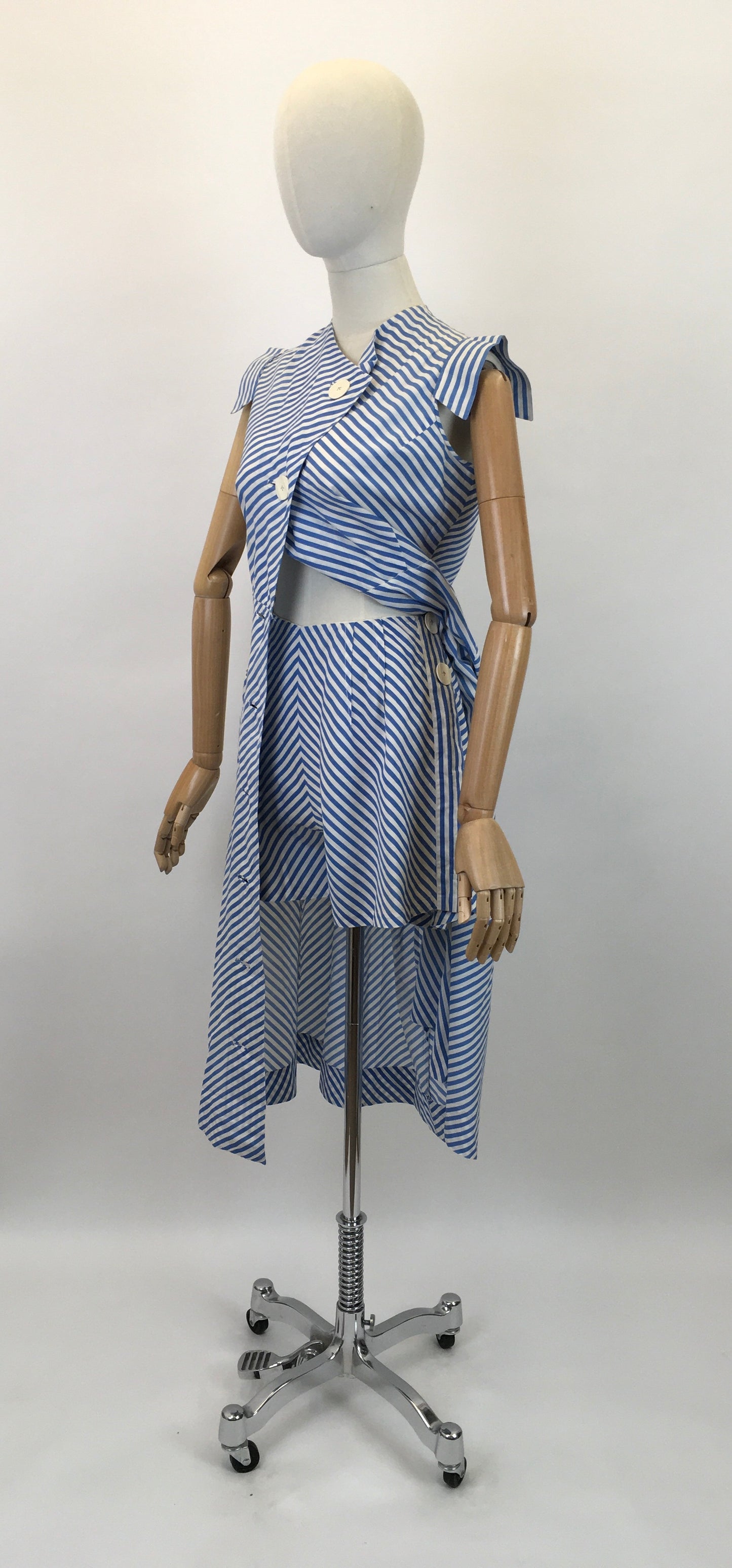Original 1930's Sensational Dress & Shorts Set - In A Classic Blue & White Stripe