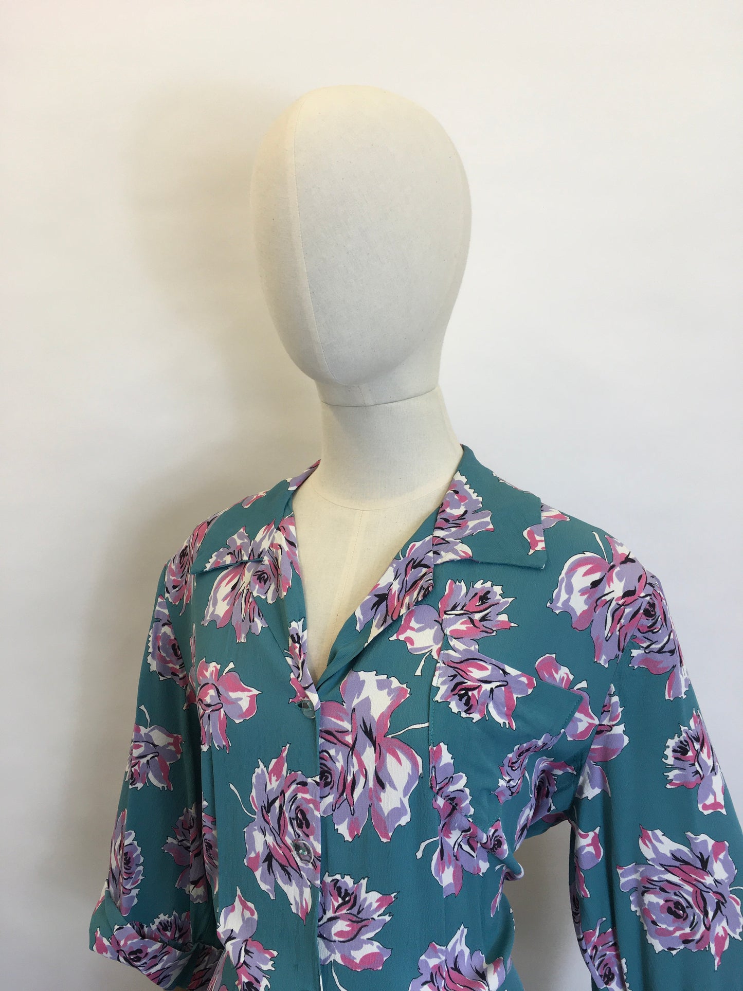 Original 1940's VOLUP Floral Rayon Dress - Beautiful Rayon in a Divine Winter Berry Colour Palette