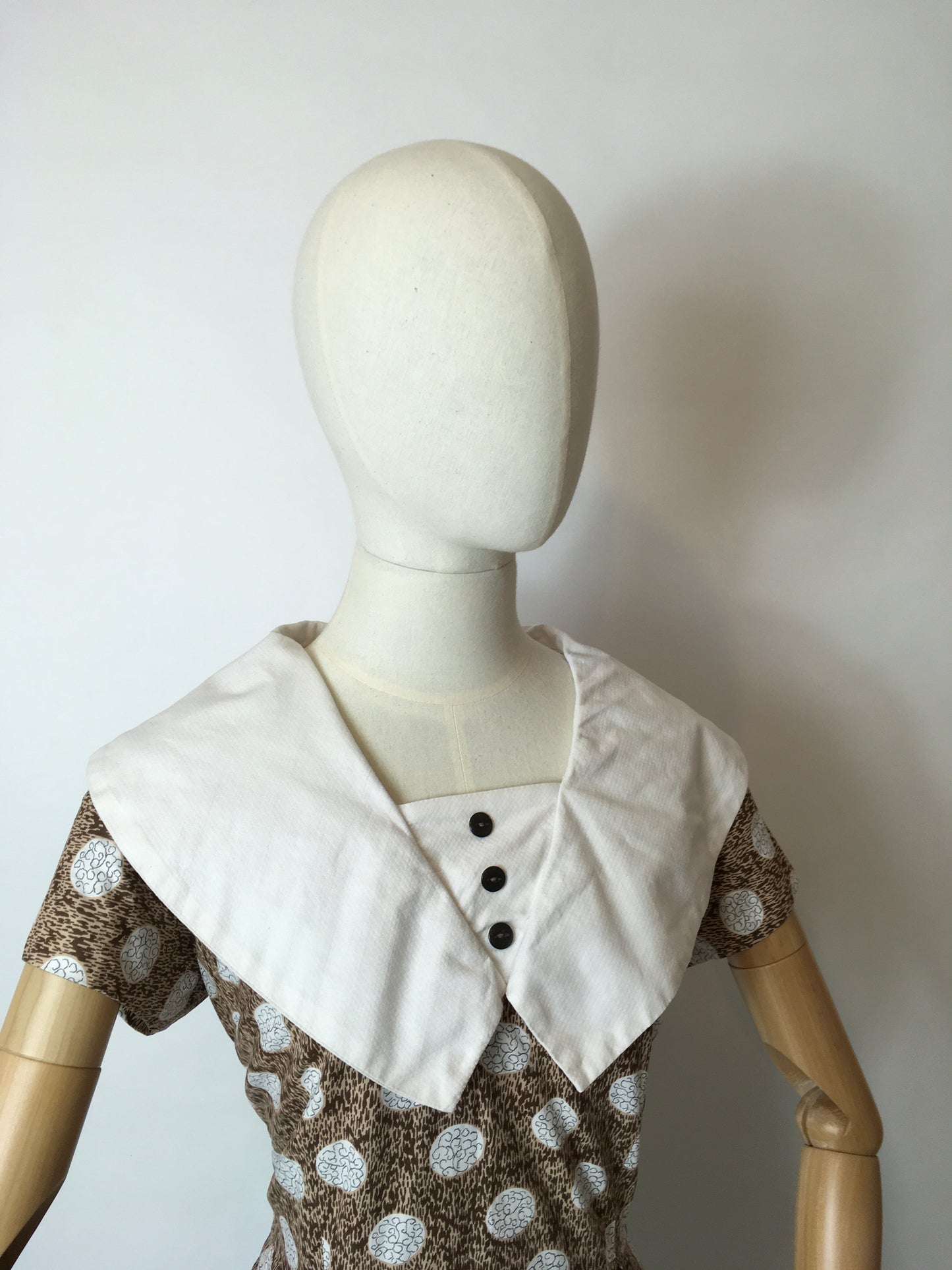 Original 1950s Cotton Day Dress - Lovely Geometric Print in Browns, Beiges and Whites