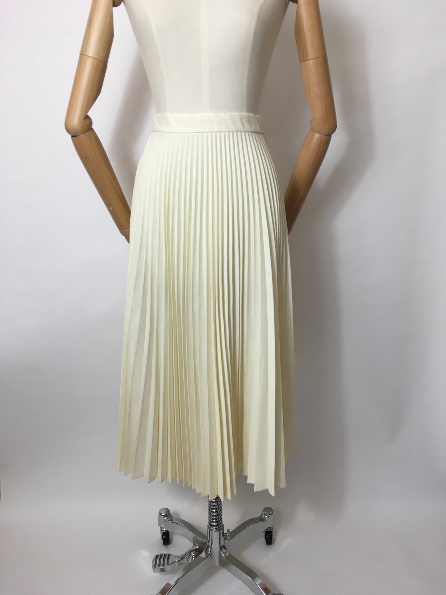 Original 1950s Pleated Skirt - In a soft buttery cream