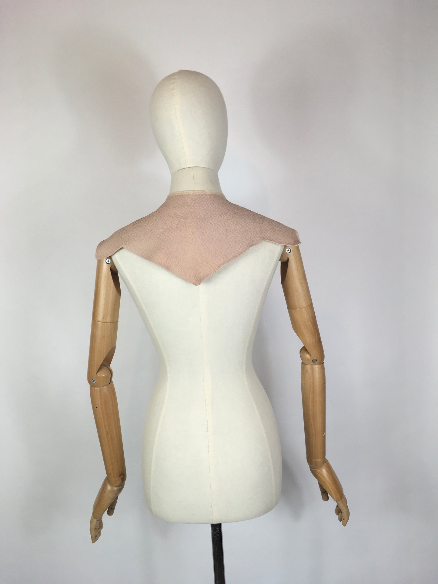 Original 1930’s / 1940’s Collar with Bow Detailing - In A Powder Pink Crepe