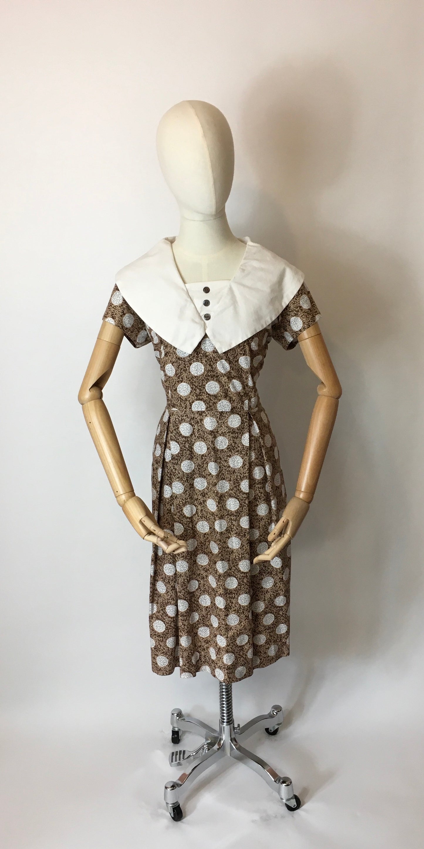 Original 1950s Cotton Day Dress - Lovely Geometric Print in Browns, Beiges and Whites