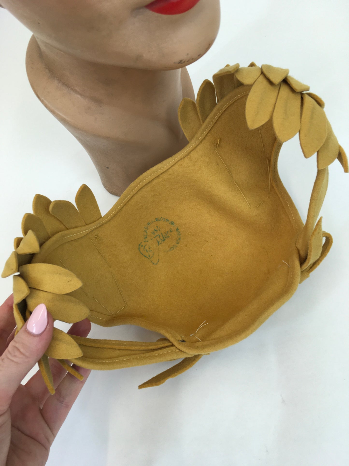 Original Late 1940's Early 1950's Stunning Headpiece - In A Warm Mustard