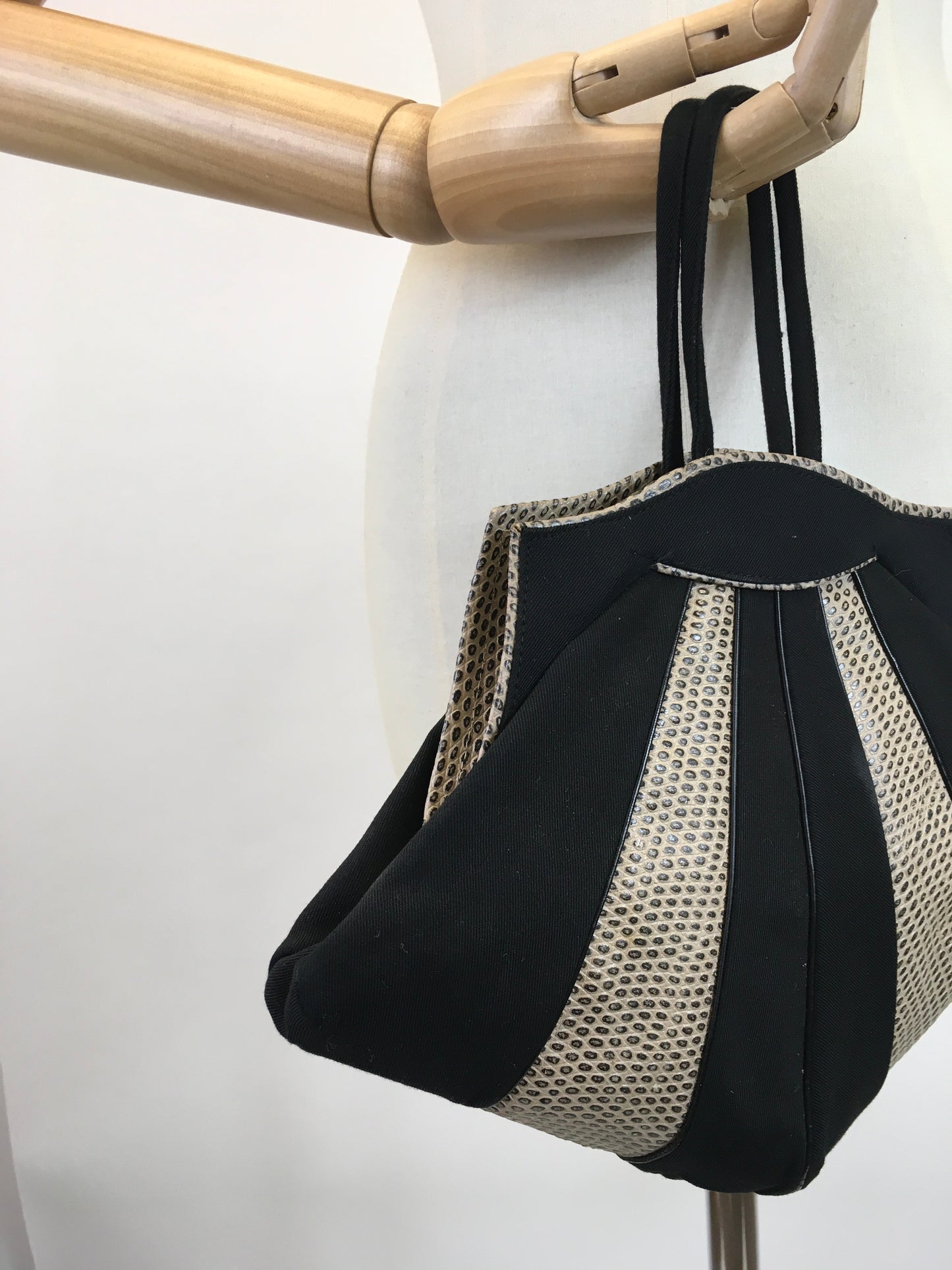 Original Exquisite 1930's Fan Shaped Handbag - ' Tiffanell Bags Of Beauty'