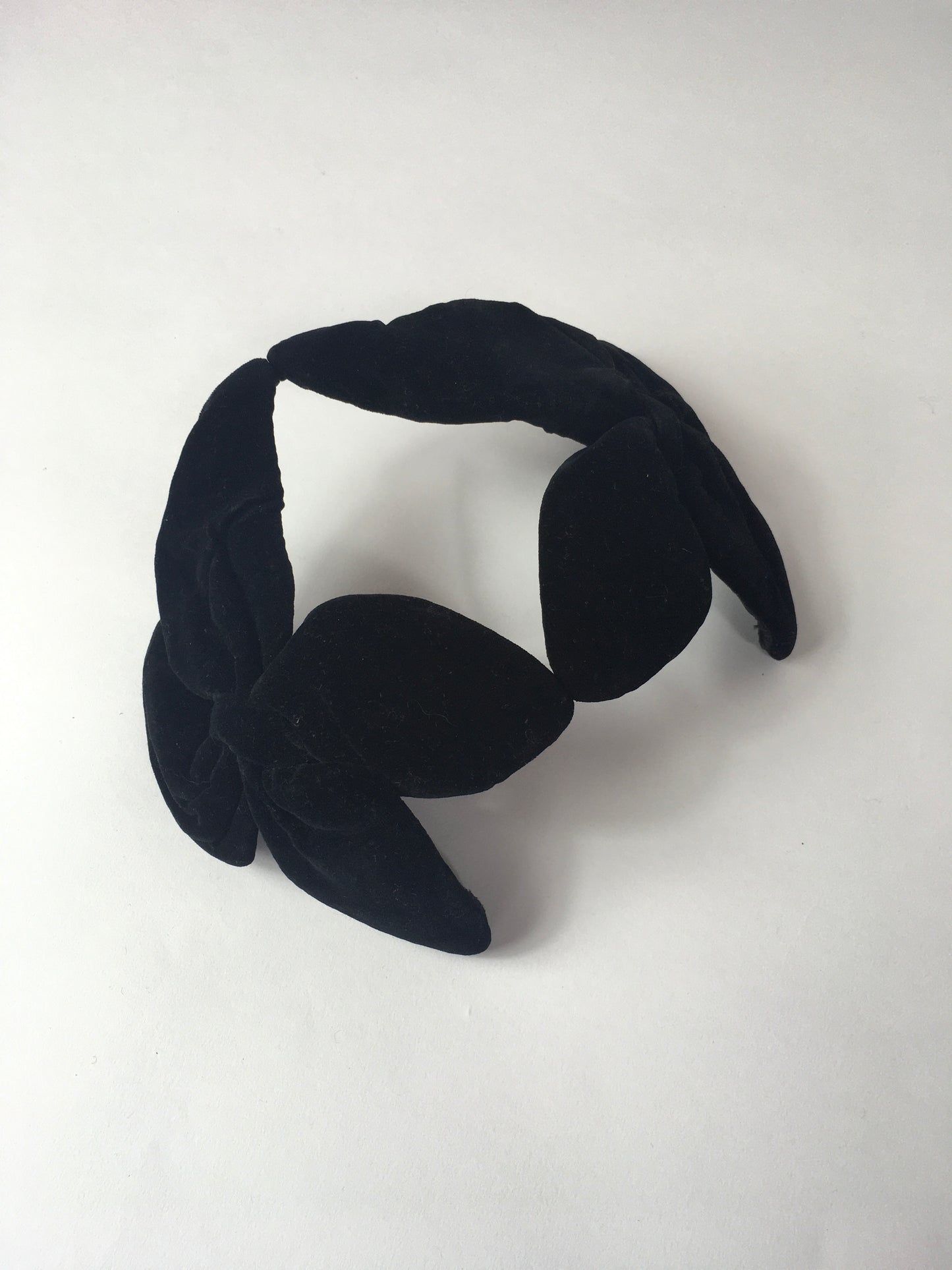 Original 1950’s Black Velvet Headpiece - With Fabulous Bow Shaping