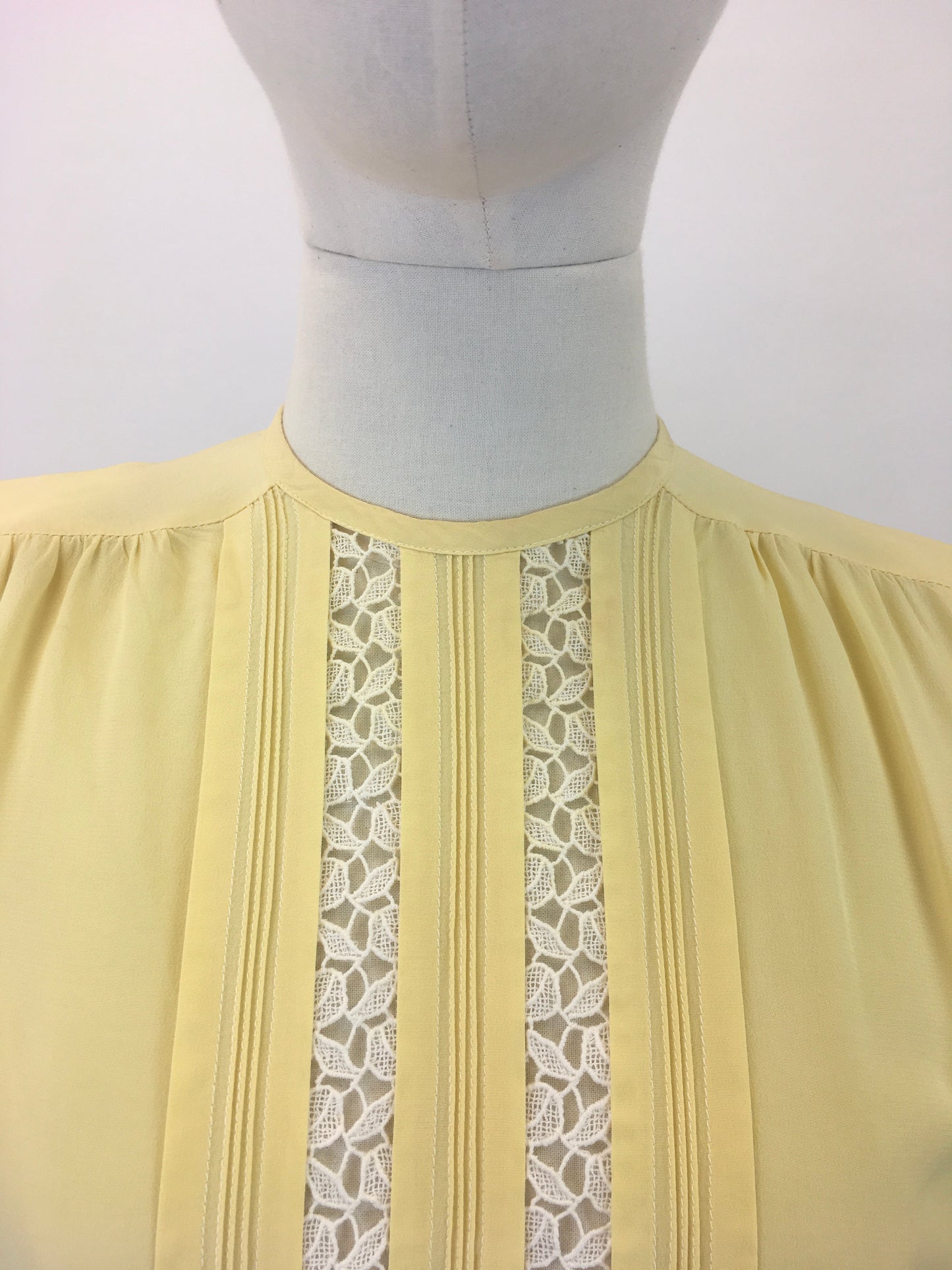 Original 1940's Darling Rayon Blouse With Lace Inlay - In Sunshine Yellow