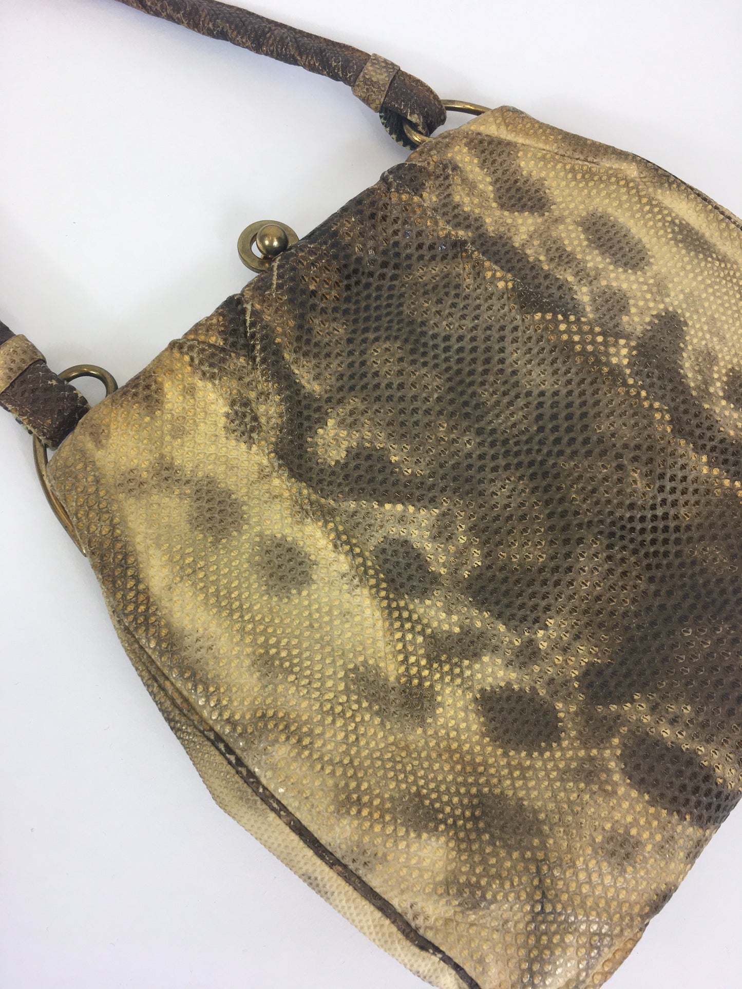 Original 1930’s Exquisite Skin Handbag - With a Lovely Clasp Detailing & Single Handle