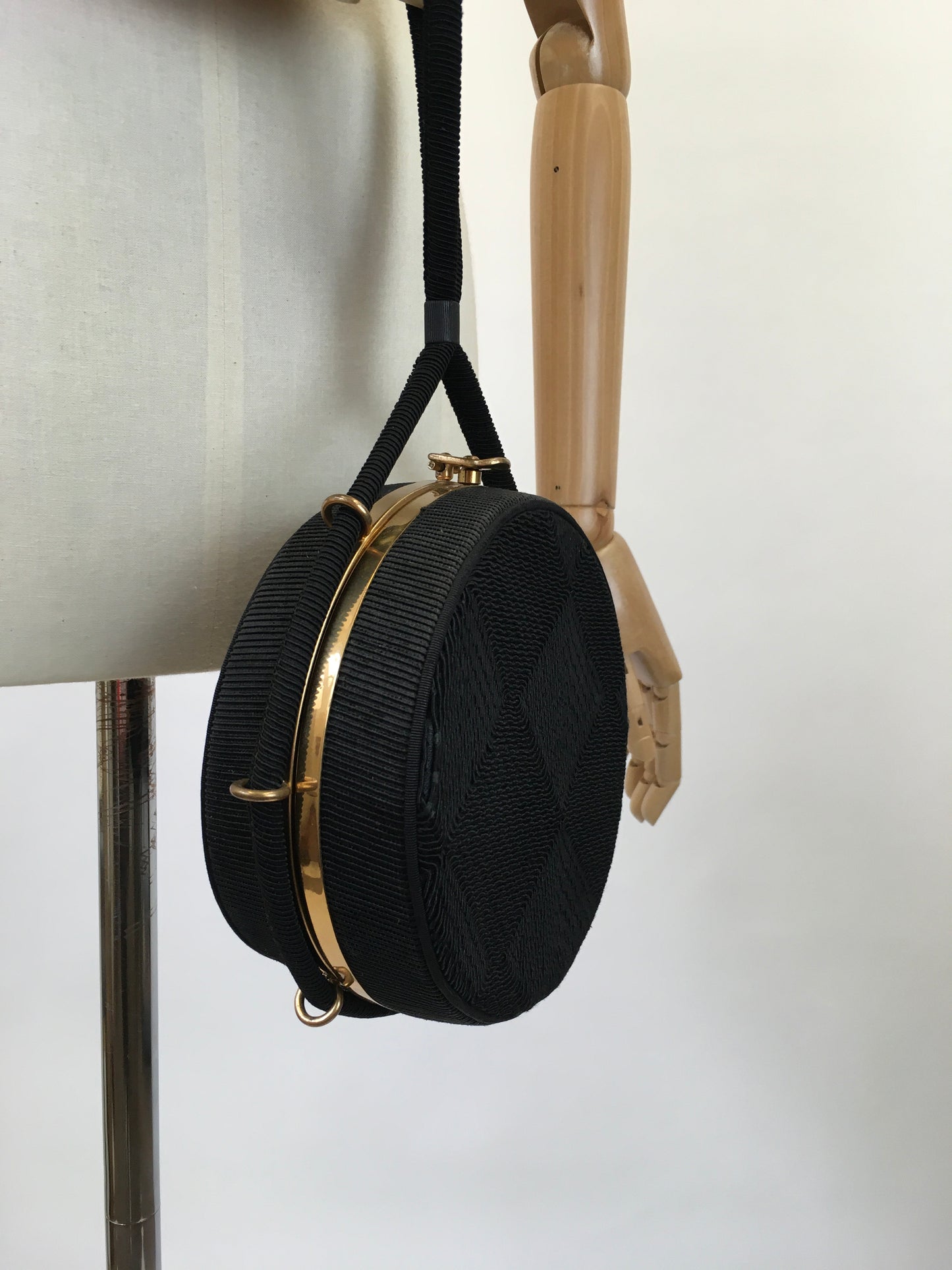 Original 1940's / 1950's Sensational Circular Corde Handbag - In Stencilled Black