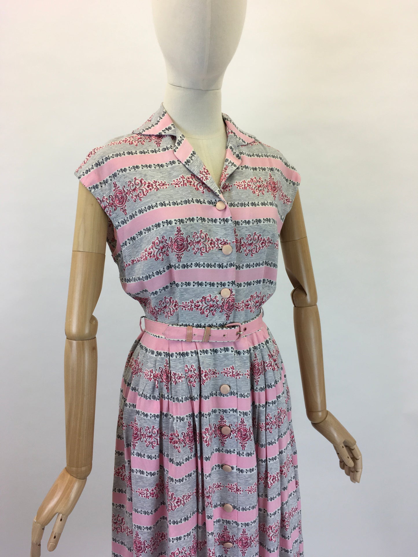 Original 1950s St. Michael Cotton Day Dress - In a lovely Pink and Grey Print