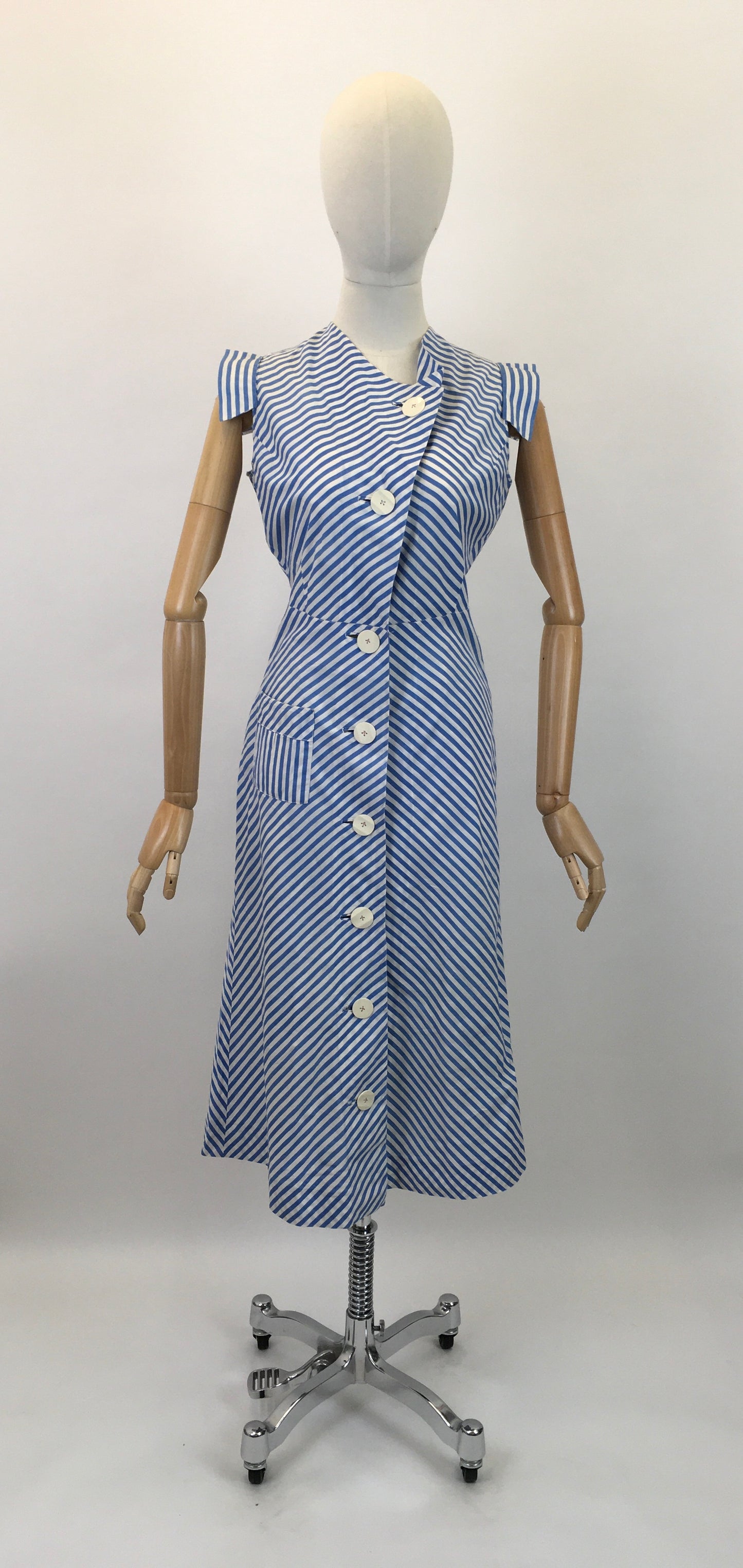 Original 1930's Sensational Dress & Shorts Set - In A Classic Blue & White Stripe