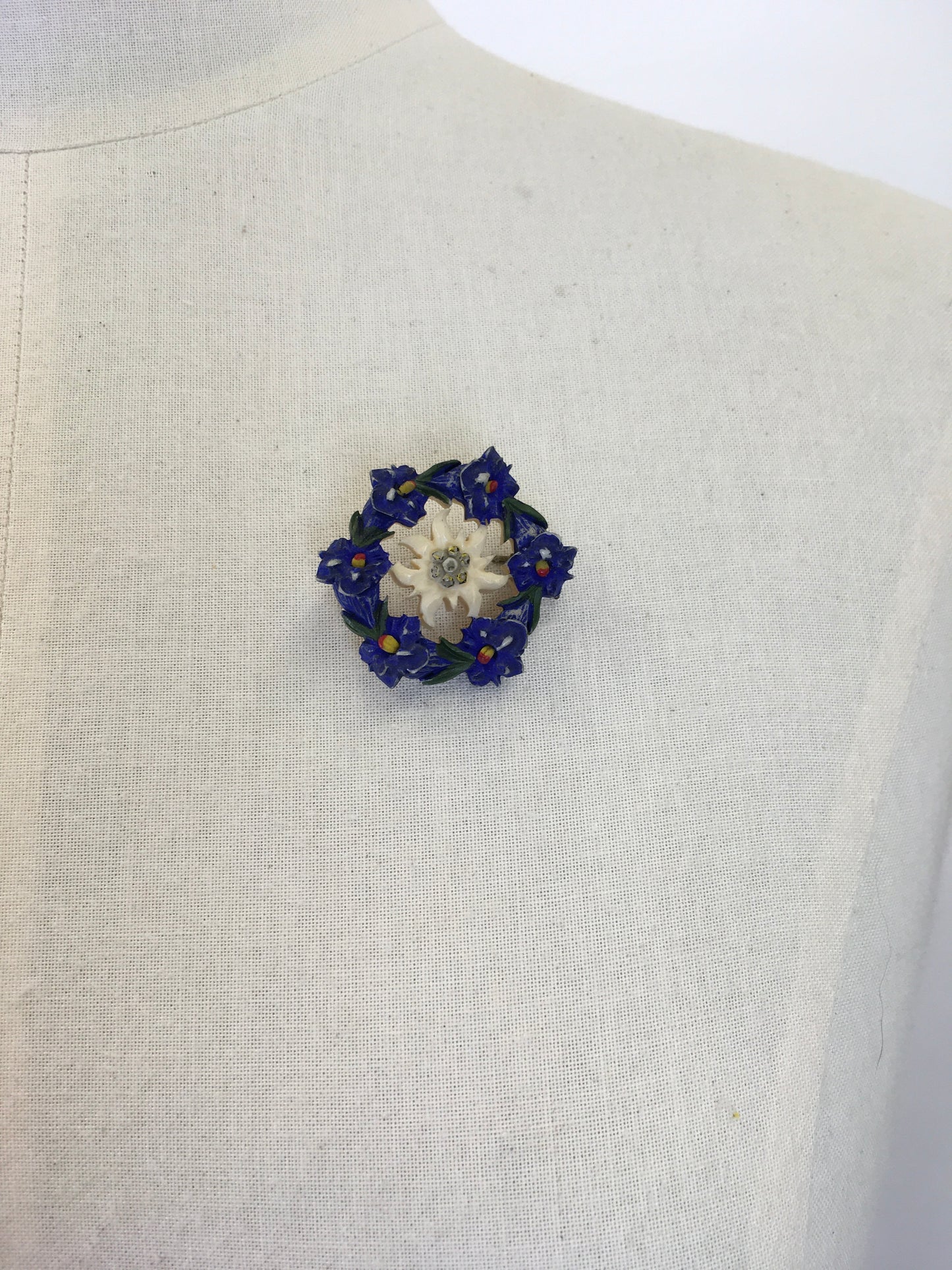 Original 1940s Celluloid Edelweiss Brooch in a Floral Garland - In a Lovely Colour Pallet