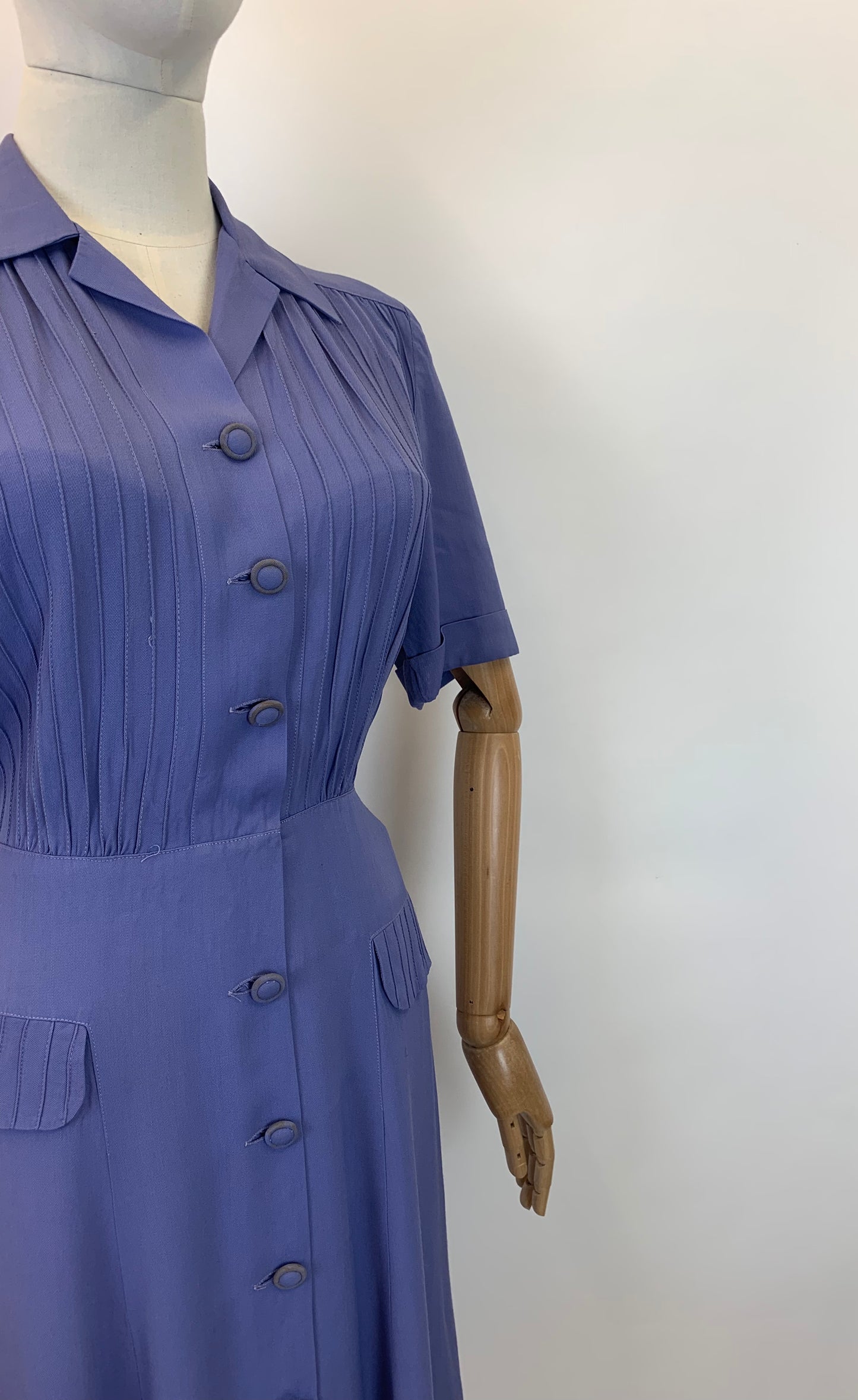 Original 1940's Darling Day Dress - With Delightful Pleatwork in Periwinkle