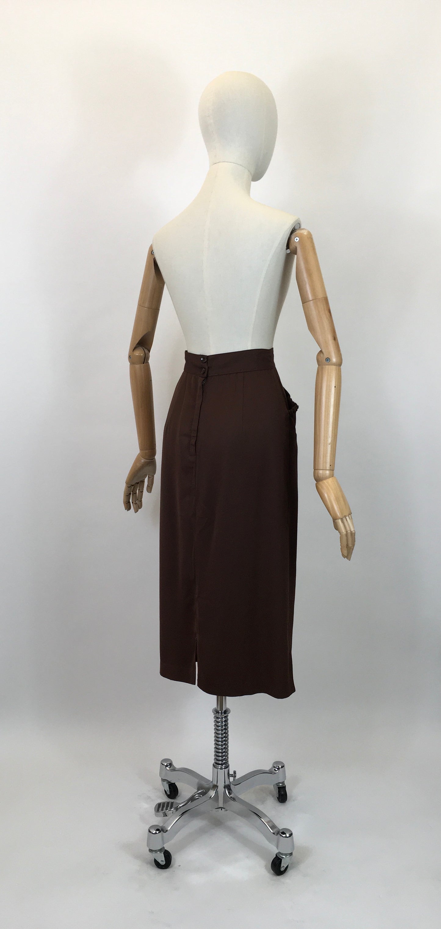 Original 1940's Fabulous Gabardine Skirt in Chocolate Brown - With Decorative Pocket Detailing