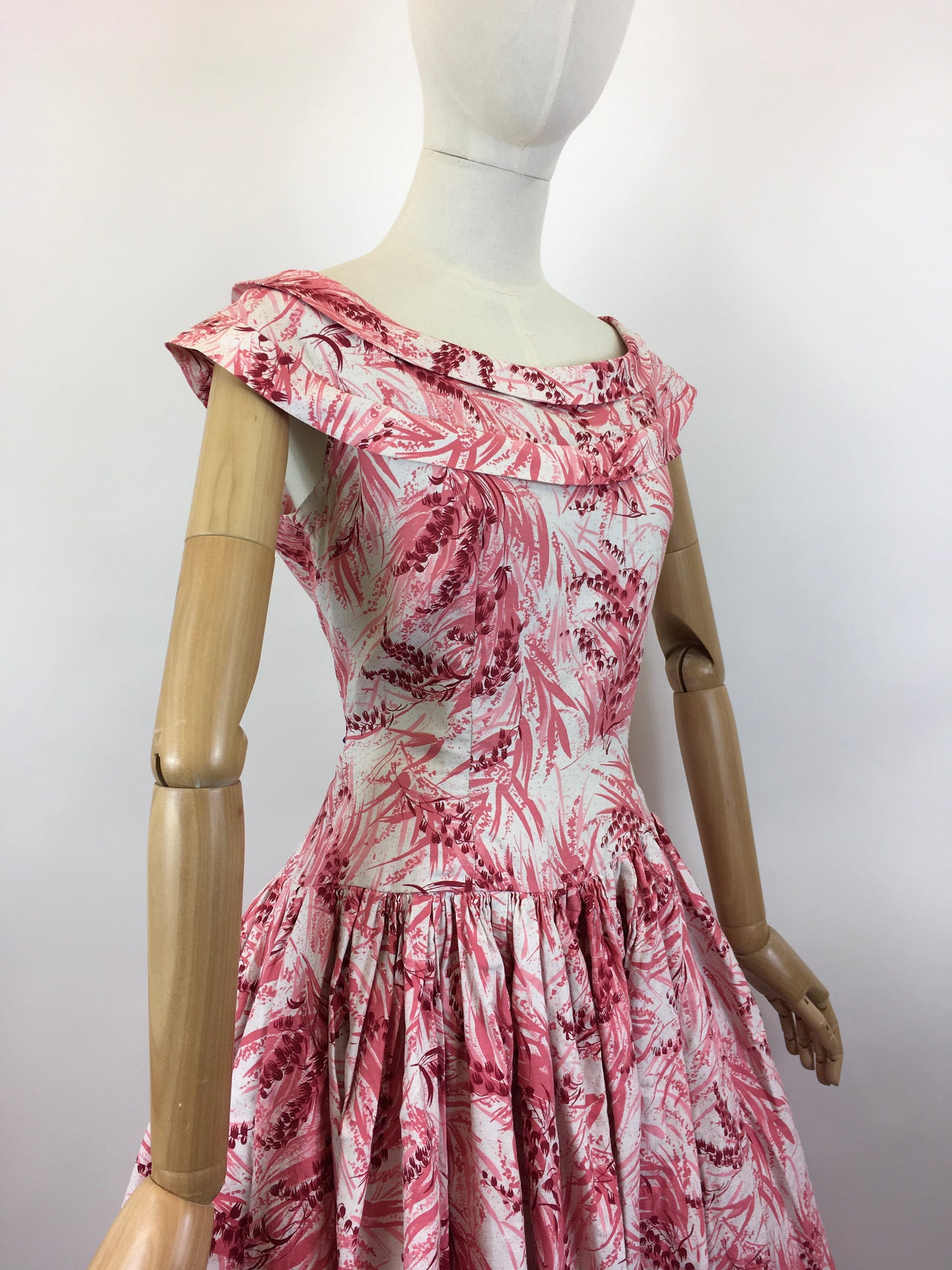 Original 1950’s Darling Cotton Day Dress - In Crisp White, Powder Pink & Deep Pink