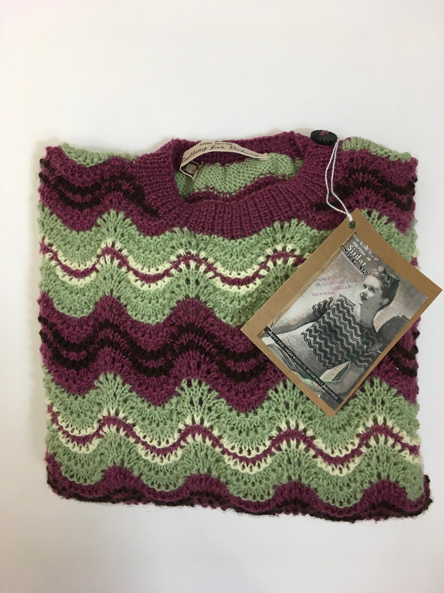 Knitting For Victory - Original 1940’s pattern reproduction Knitwear