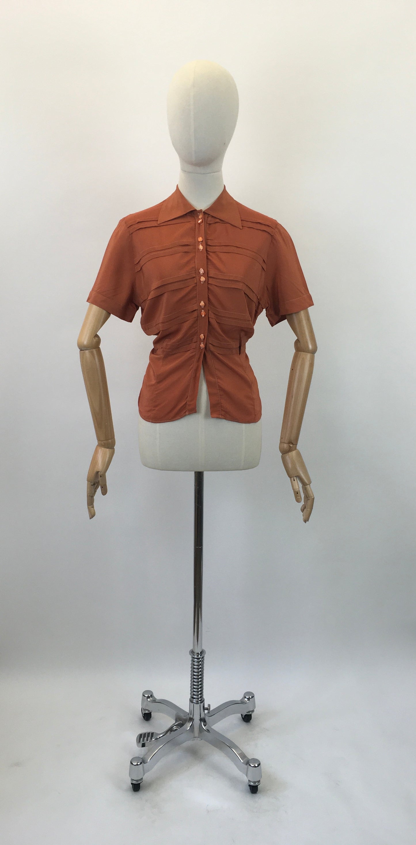 Original 1940's Stunning Silk Blouse by ' Judy Bond' - In A Warm Cinnamon Spice